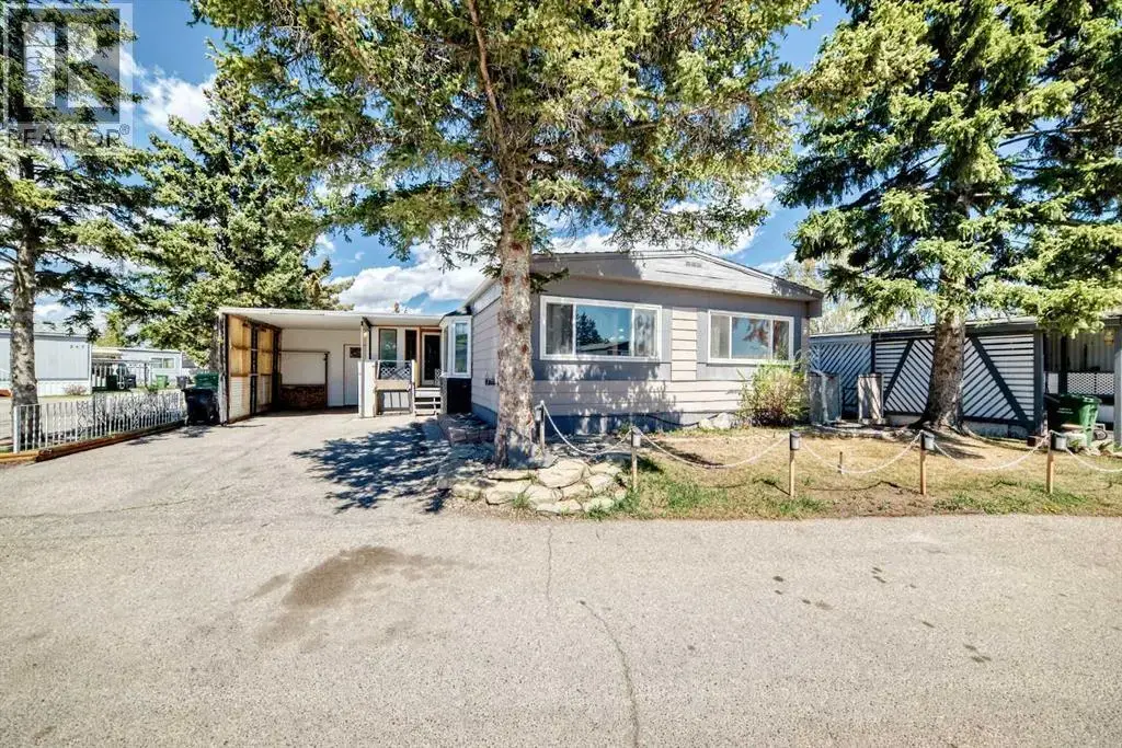 212, 3223 83 Street Nw, Calgary