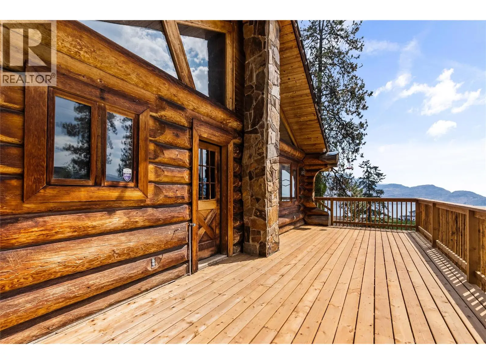 Photo of Listing #10396486