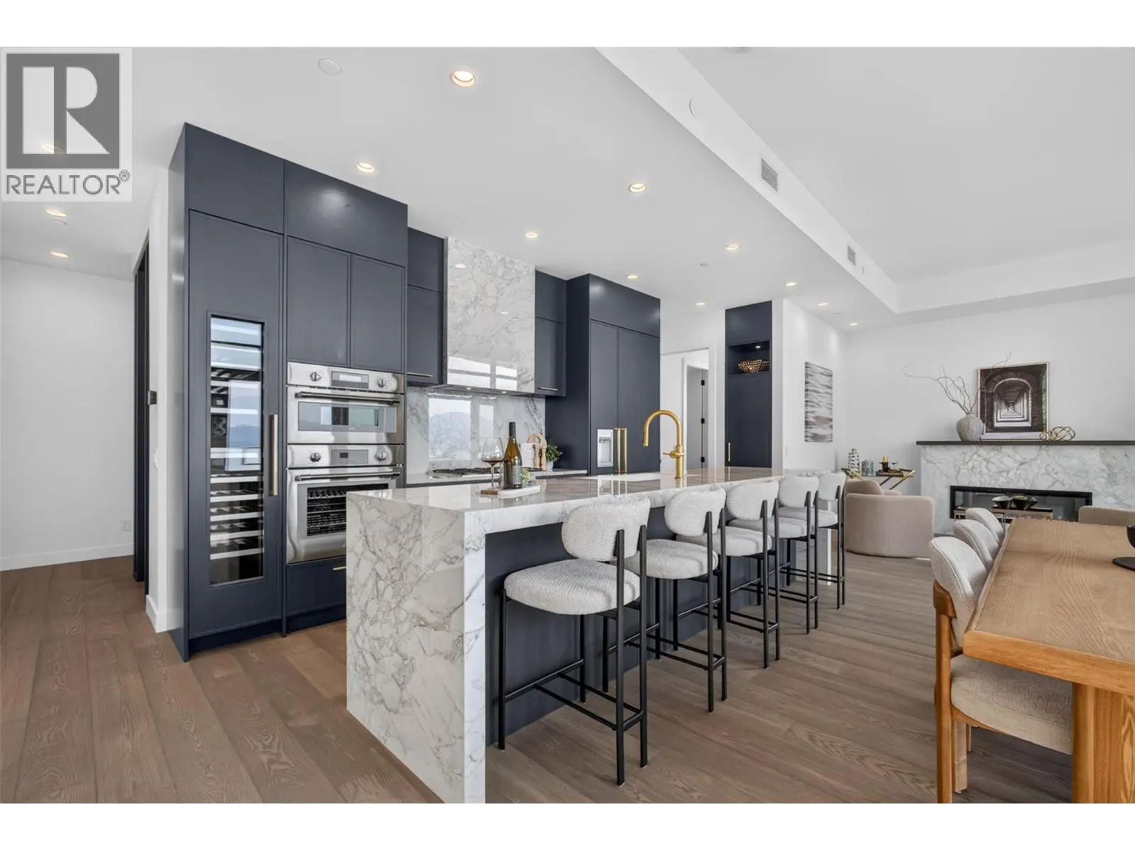 3800 Capozzi Road Unit# Ph2. Kelowna, British Columbia