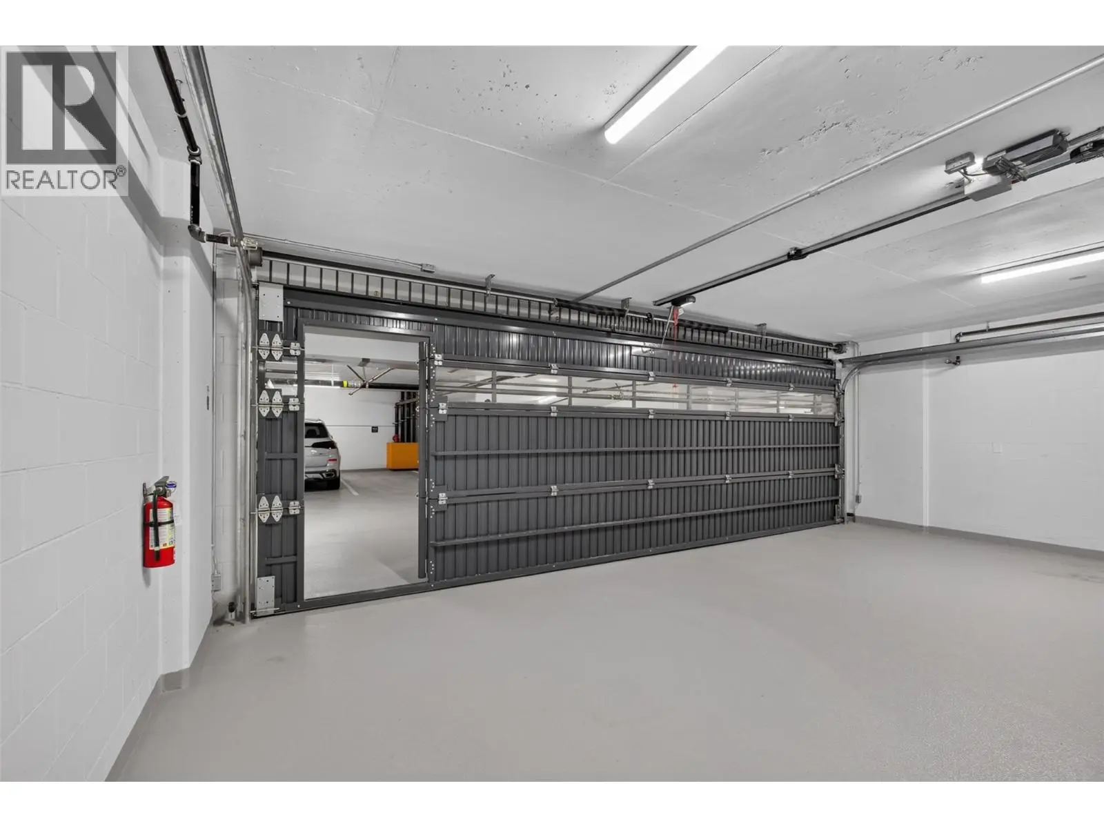 3800 Capozzi Road Unit# Ph2. Kelowna, British Columbia