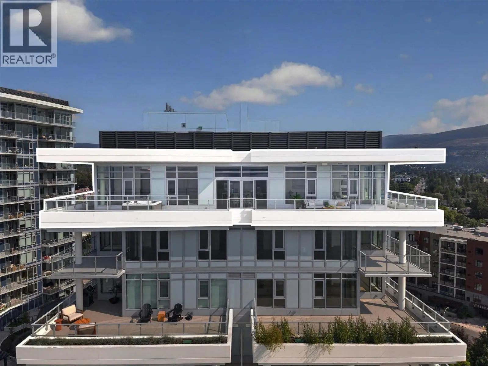3800 Capozzi Road Unit# Ph2. Kelowna, British Columbia