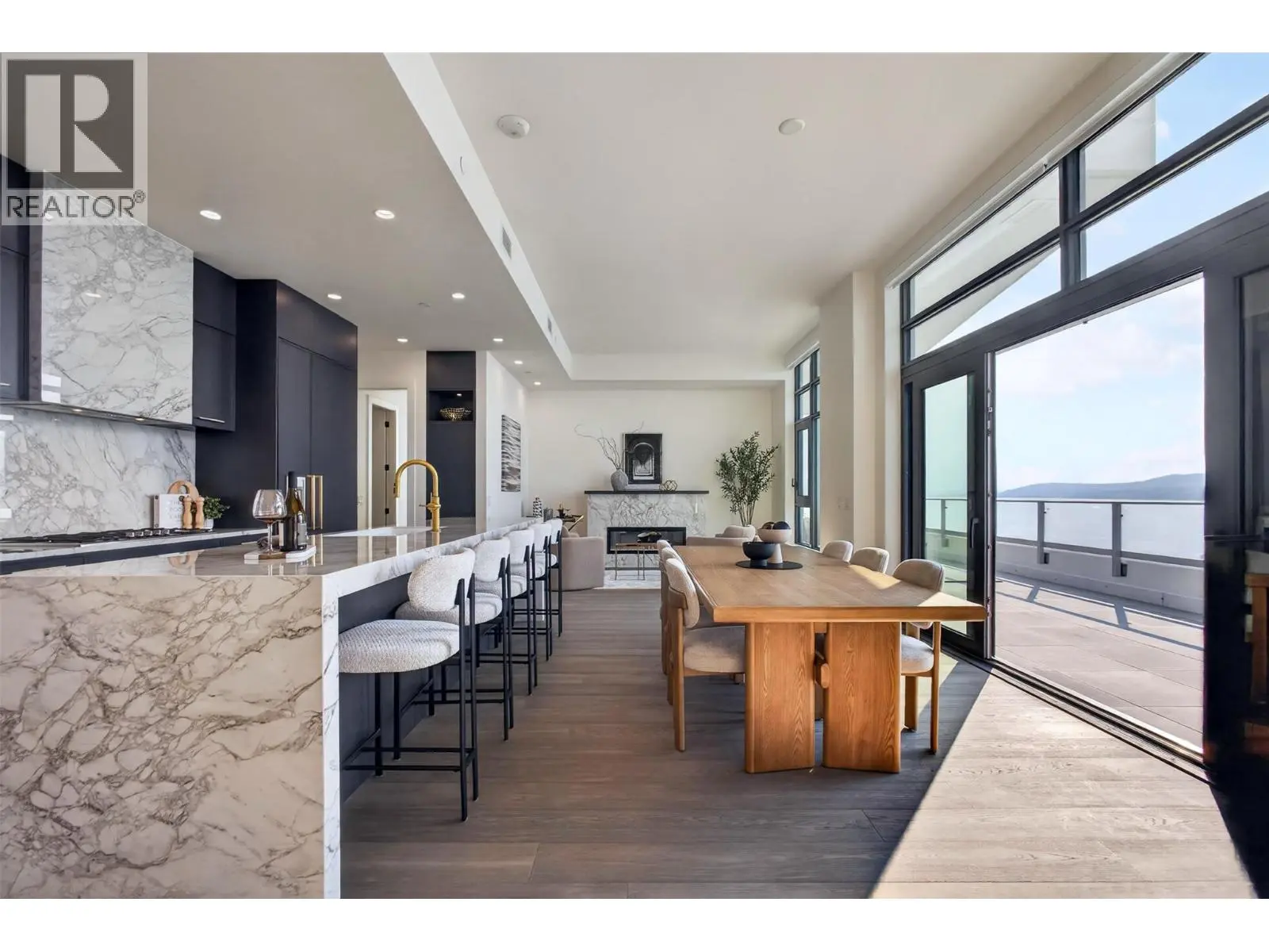 3800 Capozzi Road Unit# Ph2. Kelowna, British Columbia