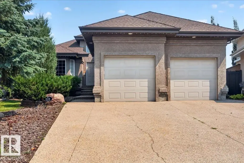 928 Thompson Pl Nw, Edmonton