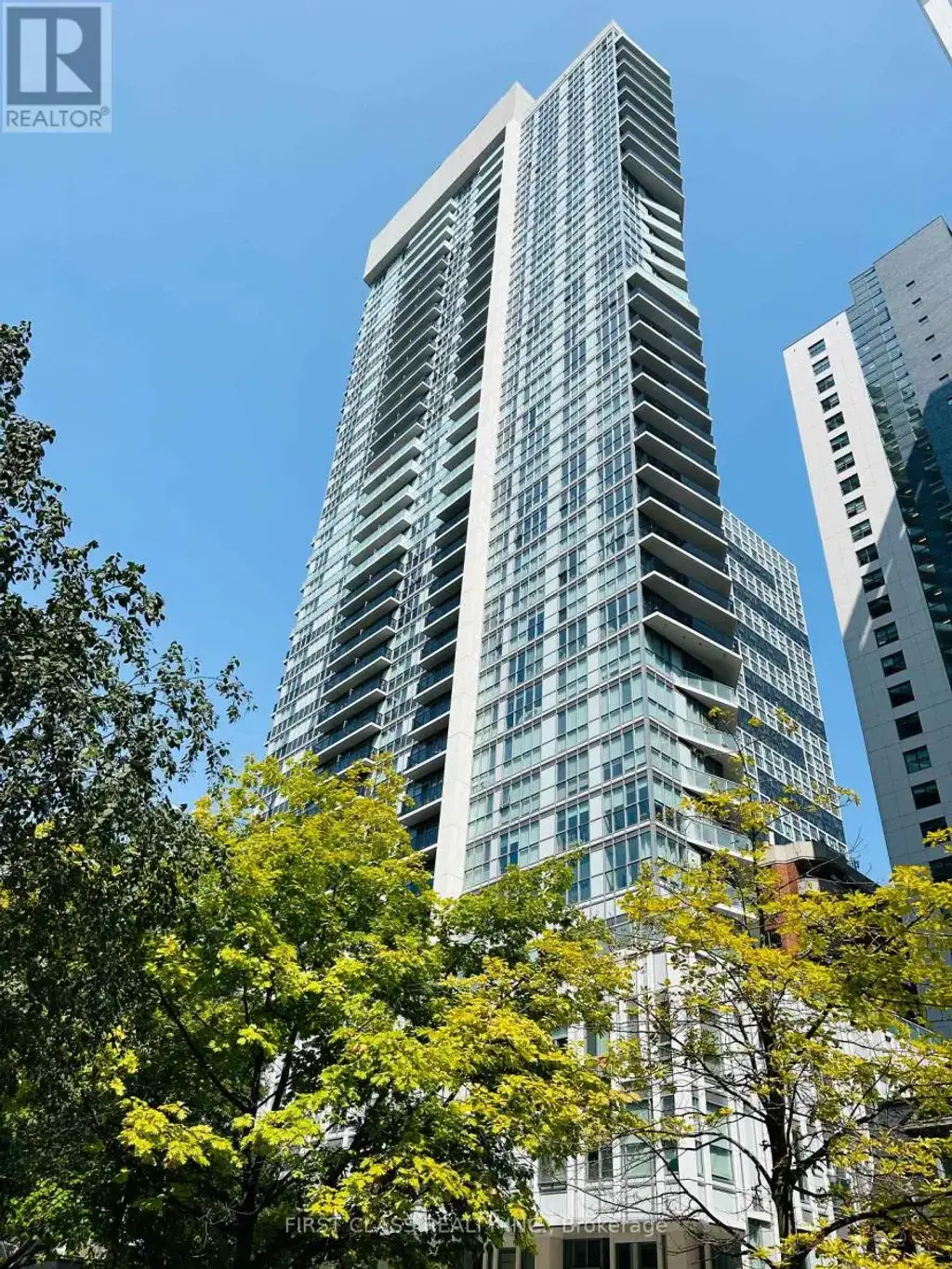 1806 - 77 Mutual Street, Toronto (Church-Yonge Corridor)