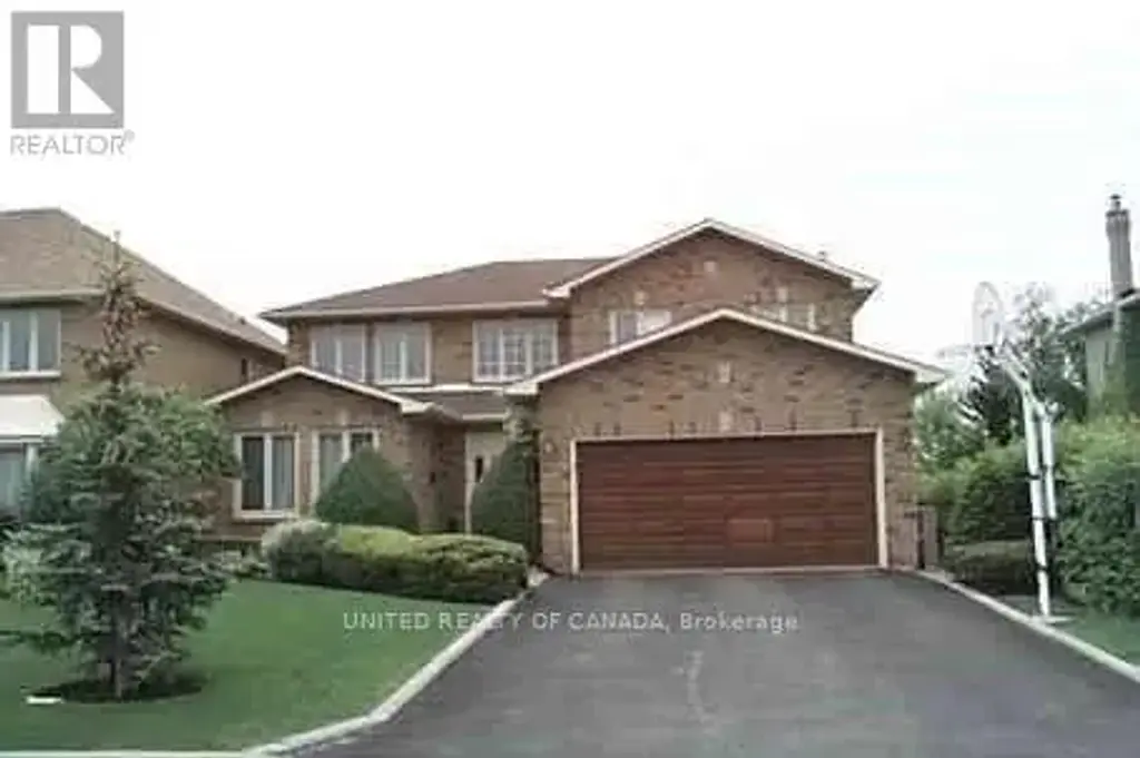 Lower - 104 Gordon Rowe Crescent, Richmond Hill (Observatory)