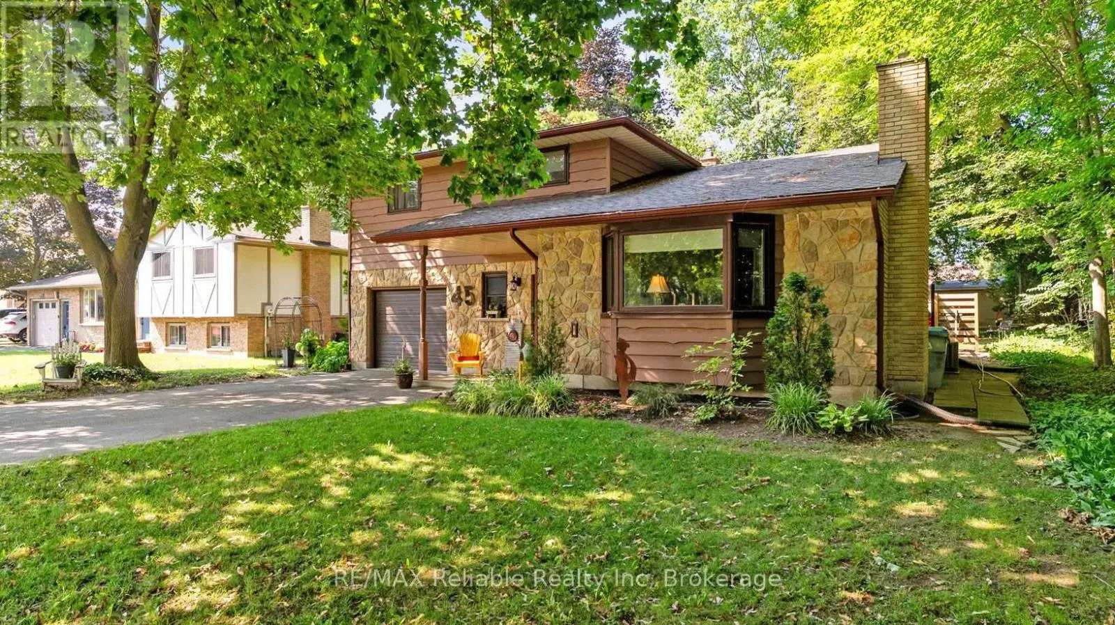 45 Main Street S, Bluewater (Bayfield)