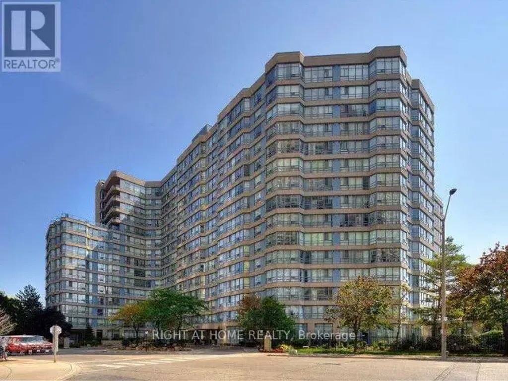 701 - 250 Webb Drive, Mississauga (City Centre)