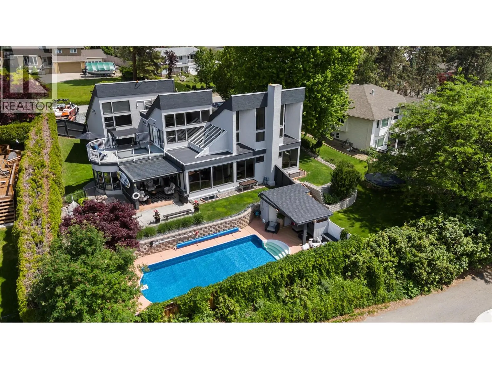2060 Bennett Road. Kelowna, British Columbia