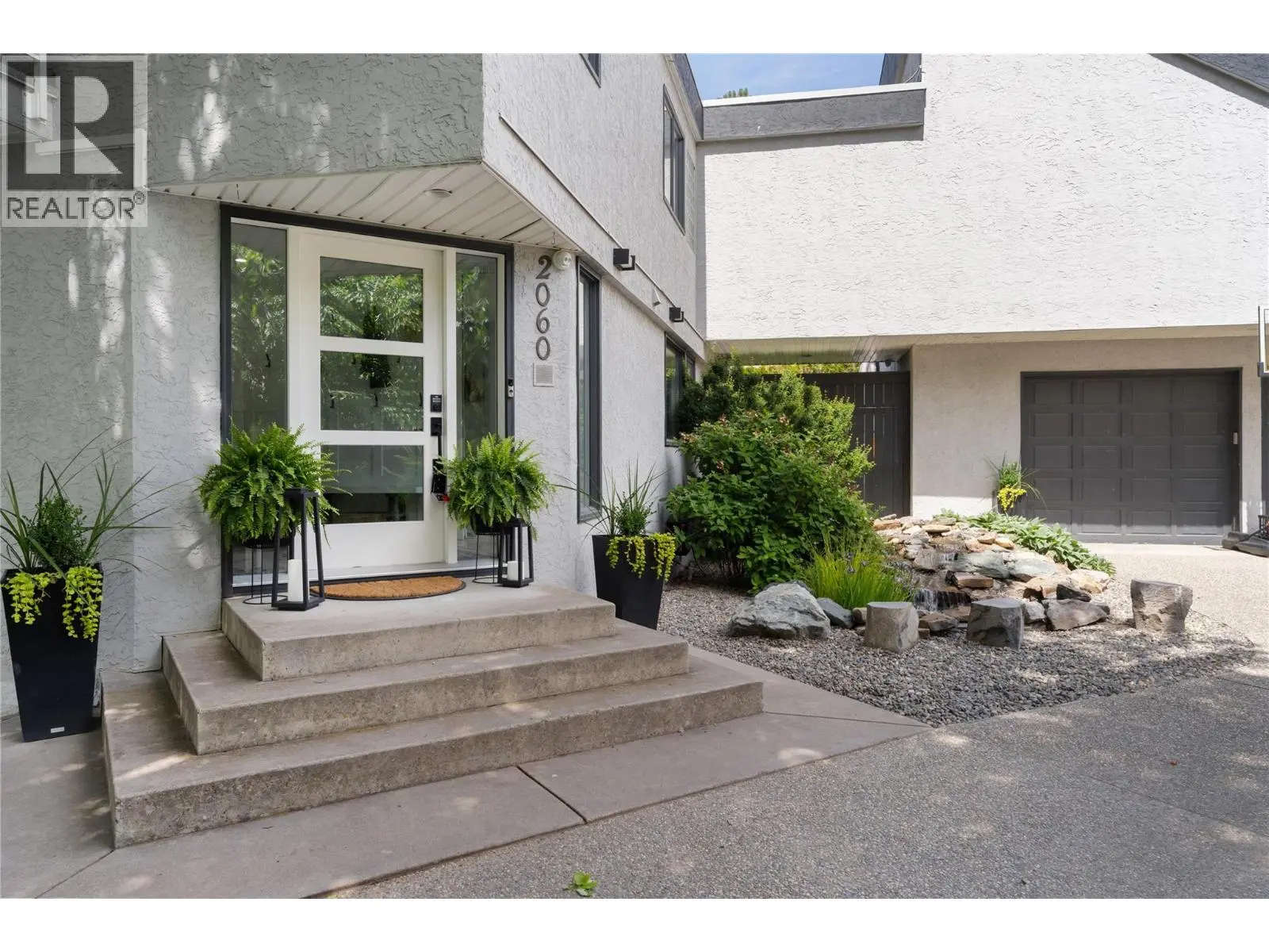 2060 Bennett Road. Kelowna, British Columbia