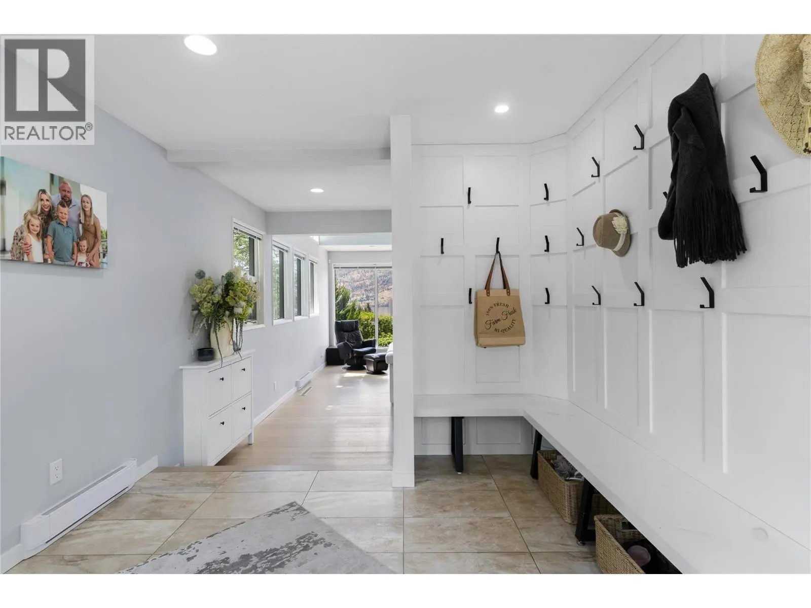 2060 Bennett Road. Kelowna, British Columbia