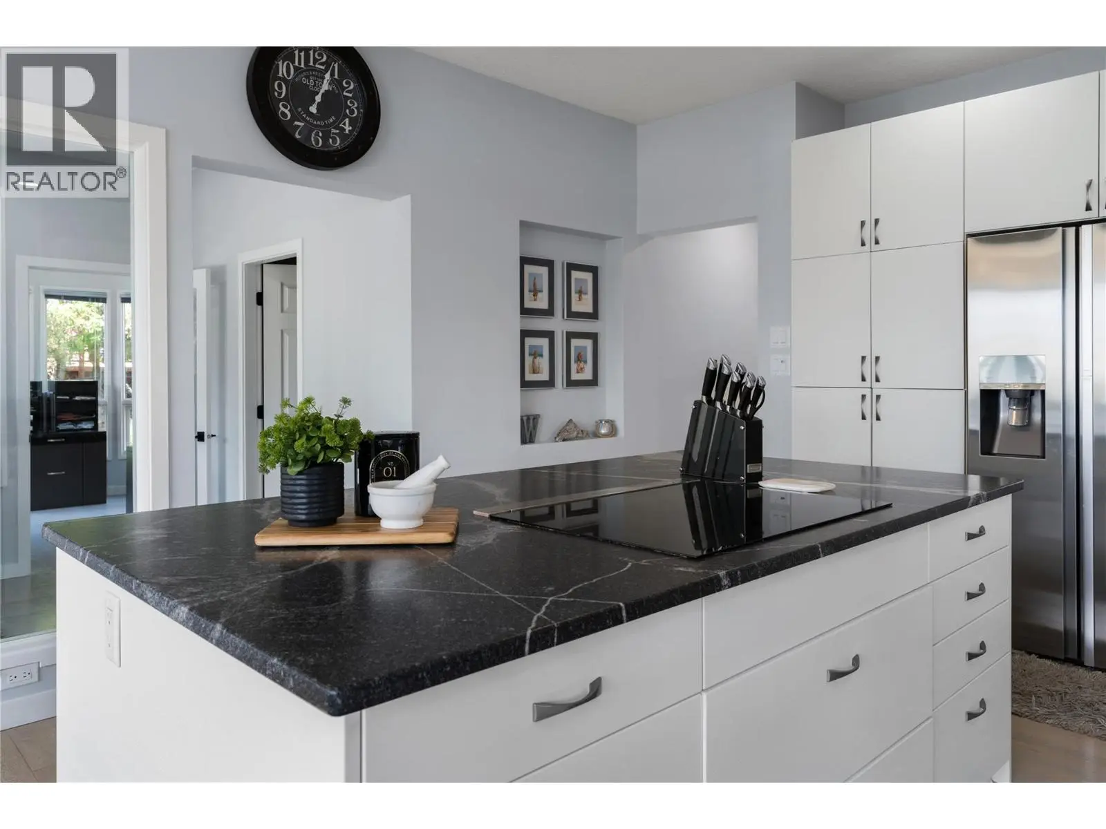 2060 Bennett Road. Kelowna, British Columbia