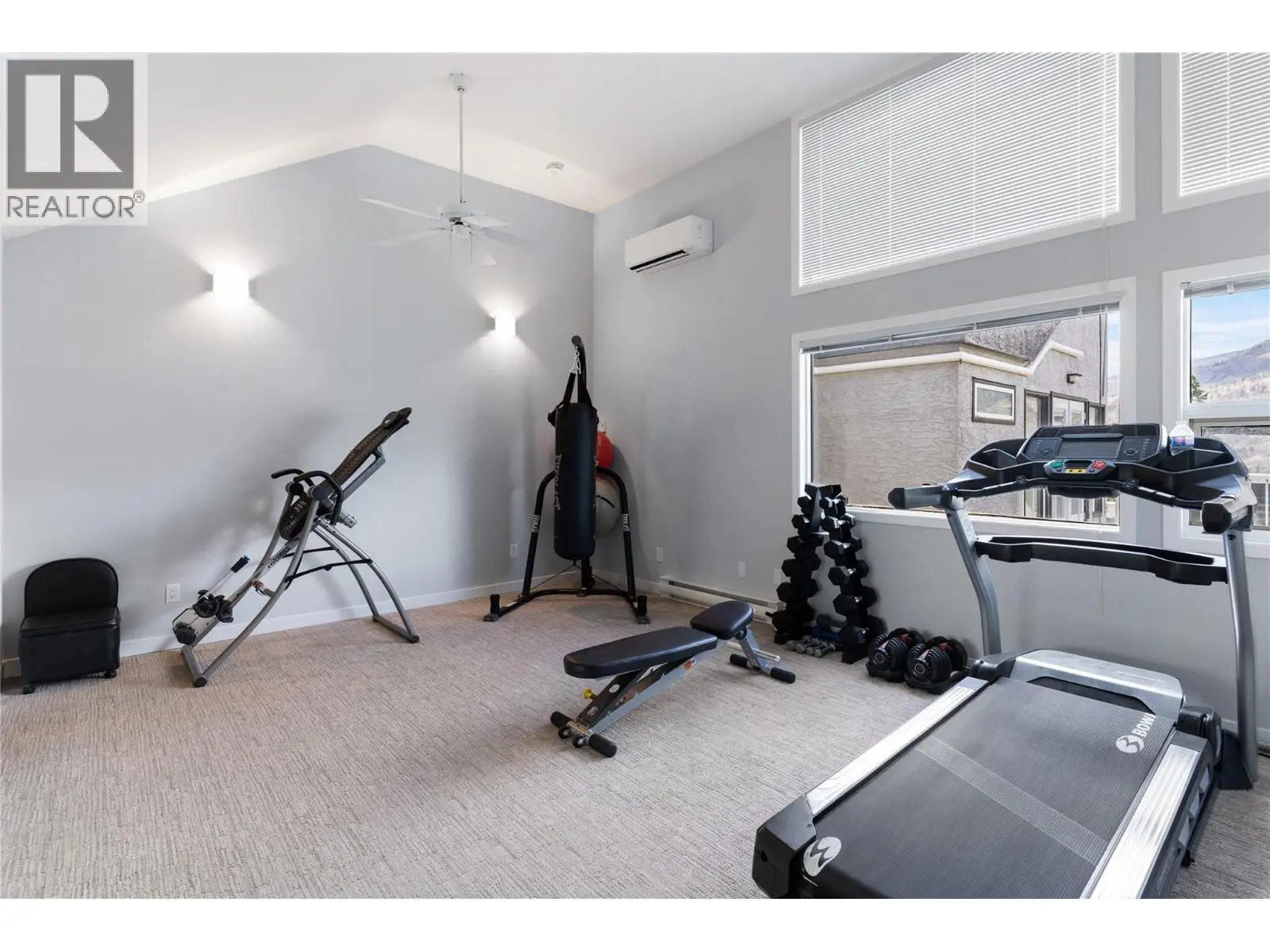 2060 Bennett Road. Kelowna, British Columbia