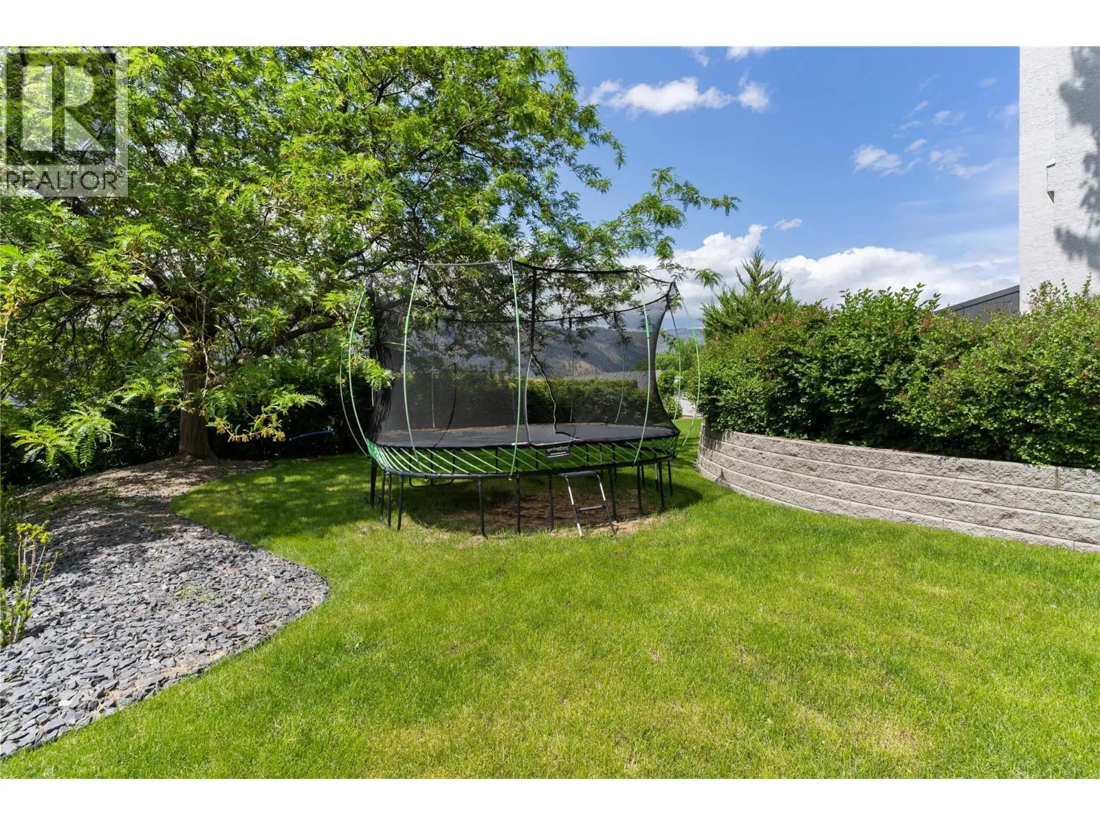 2060 Bennett Road. Kelowna, British Columbia