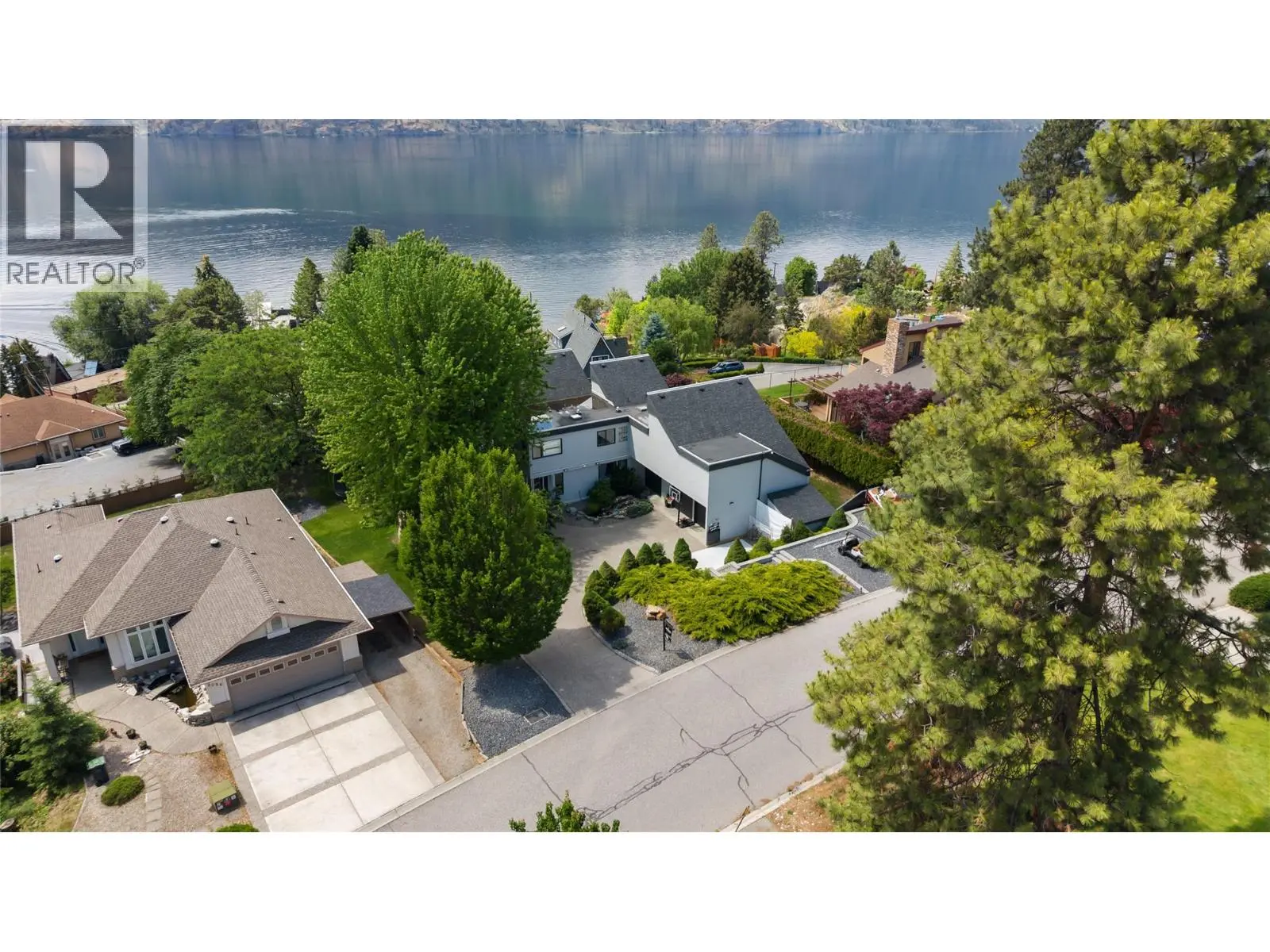 2060 Bennett Road. Kelowna, British Columbia