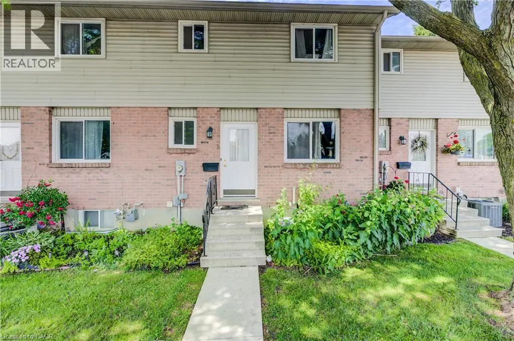 486 Springbank Street, Woodstock