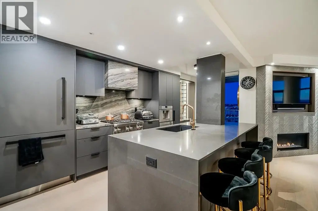 2207 198 Aquarius Mews, Vancouver