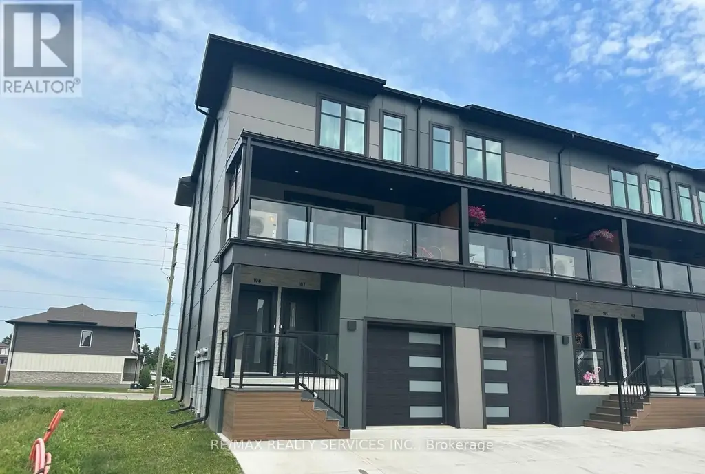 108 - 361 Quarter Town Line, Tillsonburg