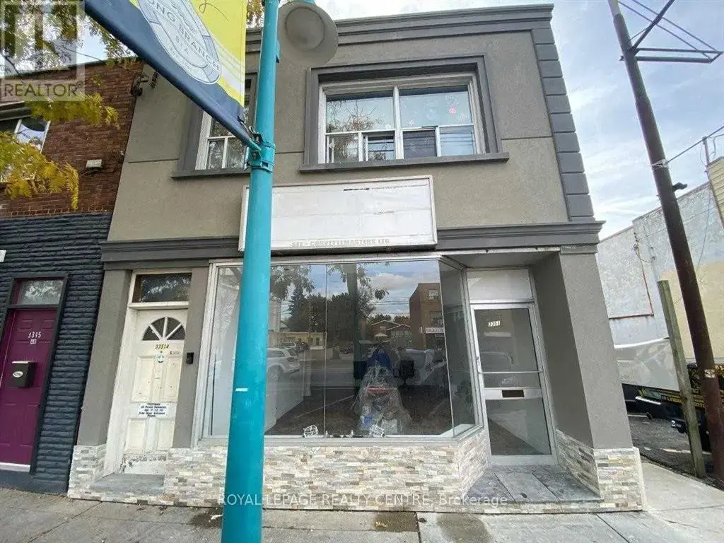 1 - 3351 Lakeshore Boulevard, Toronto (Long Branch)