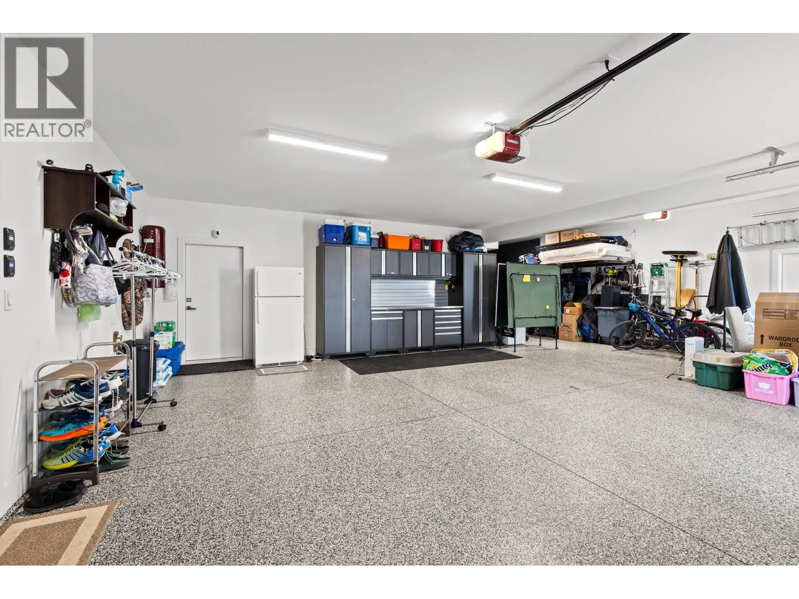 3643 Wild Rose Road. Kelowna, British Columbia