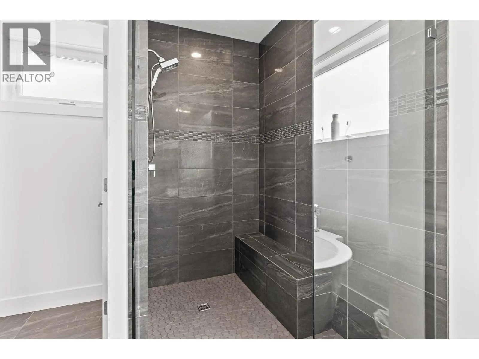 3643 Wild Rose Road. Kelowna, British Columbia