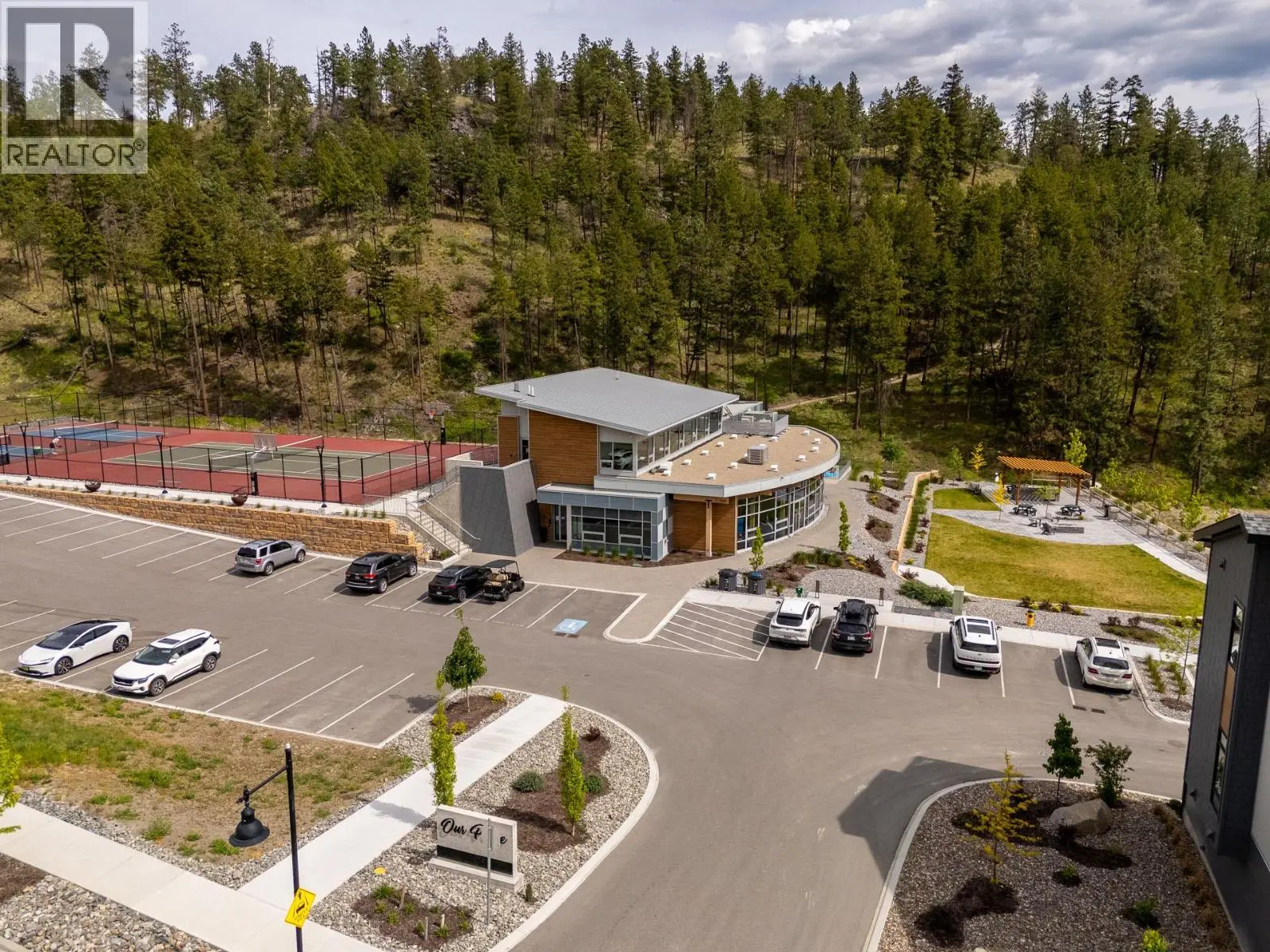 3643 Wild Rose Road. Kelowna, British Columbia