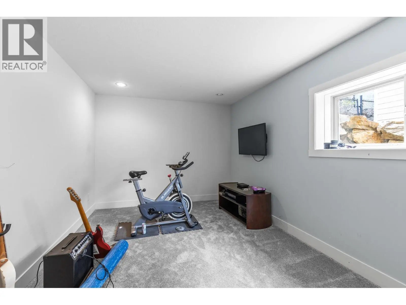 1065 Long Ridge Drive. Kelowna, British Columbia