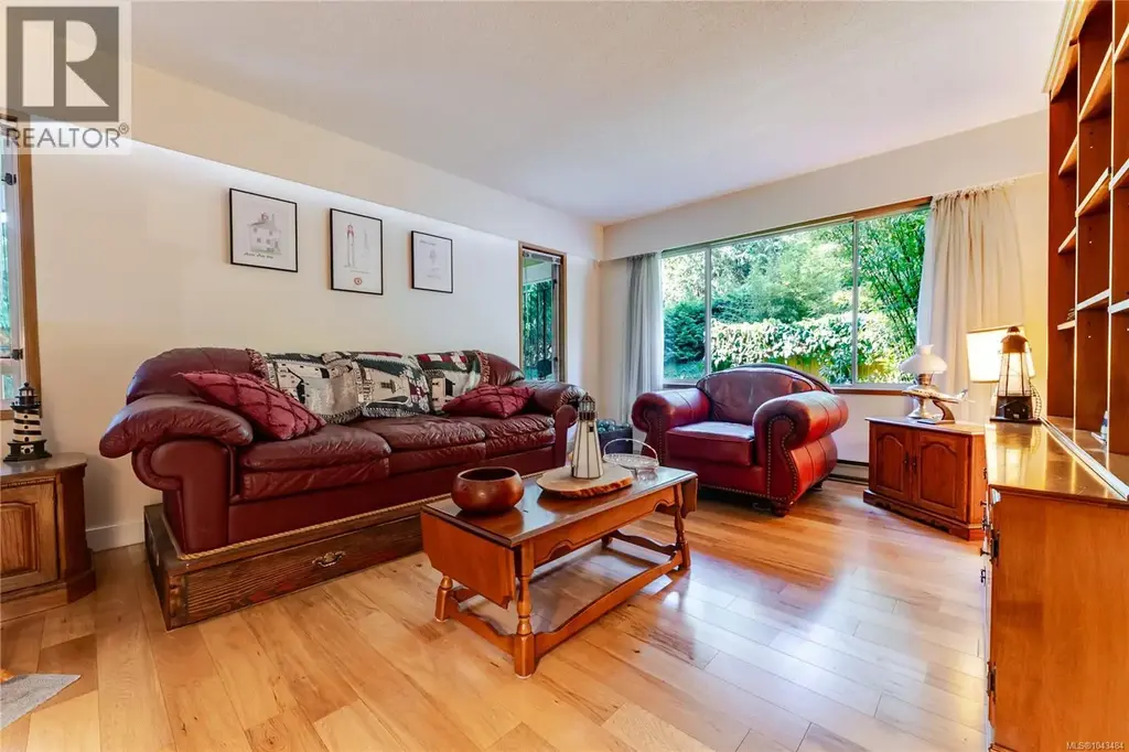 1970 Lands End Rd, North Saanich