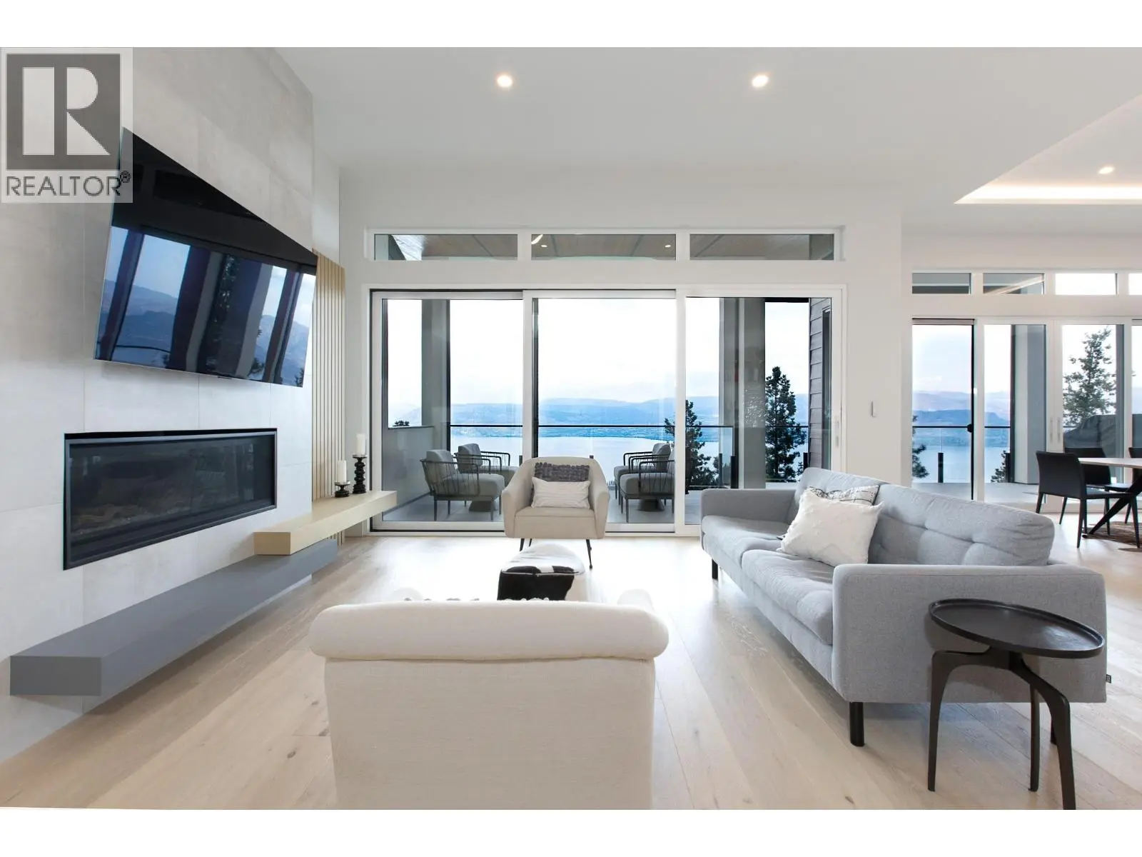 5650 The Edge Place Unit# 108. Kelowna, British Columbia