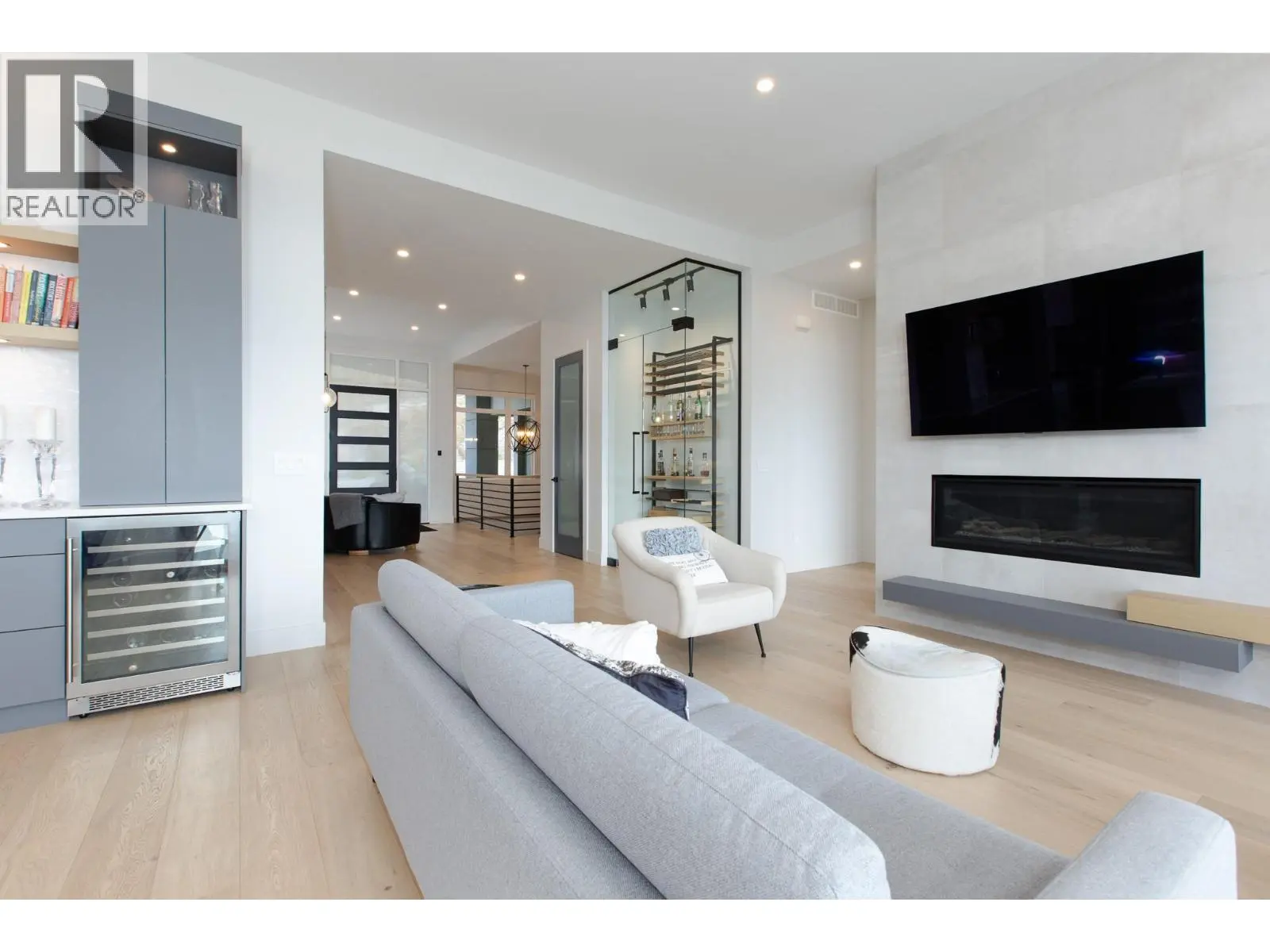 5650 The Edge Place Unit# 108. Kelowna, British Columbia