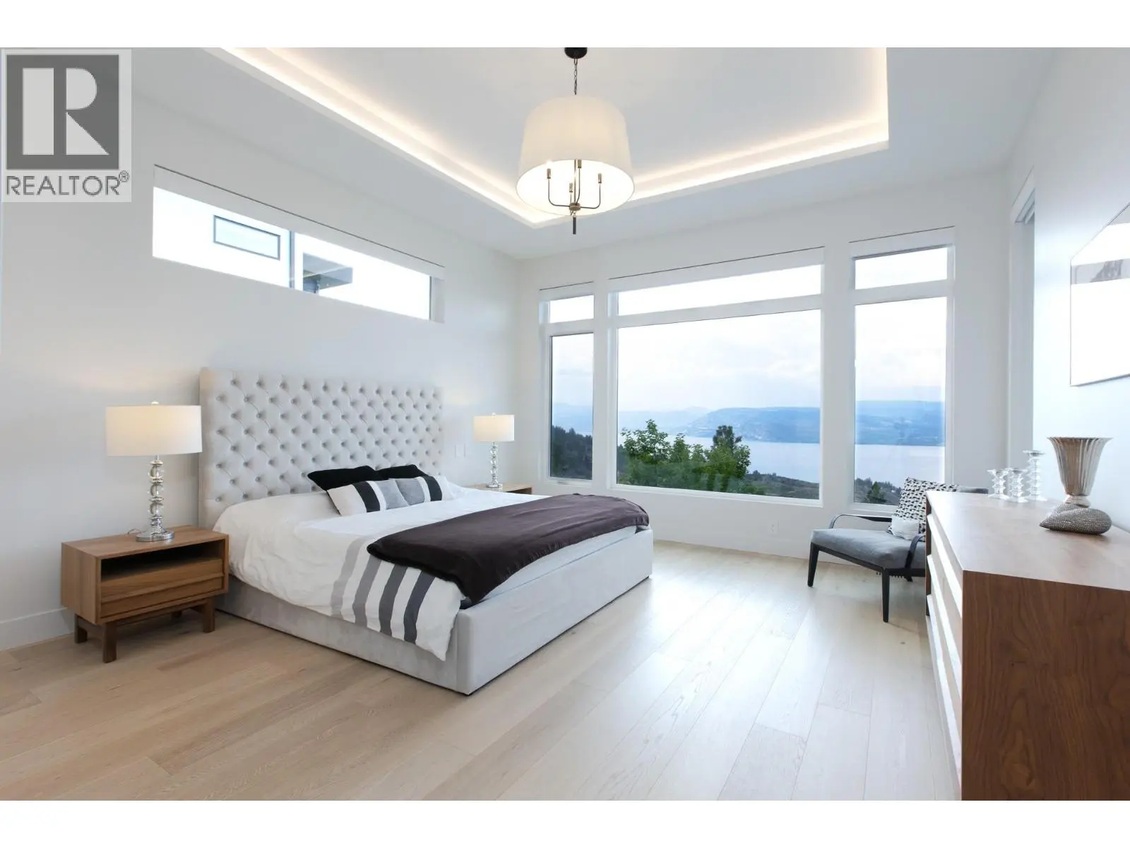 5650 The Edge Place Unit# 108. Kelowna, British Columbia