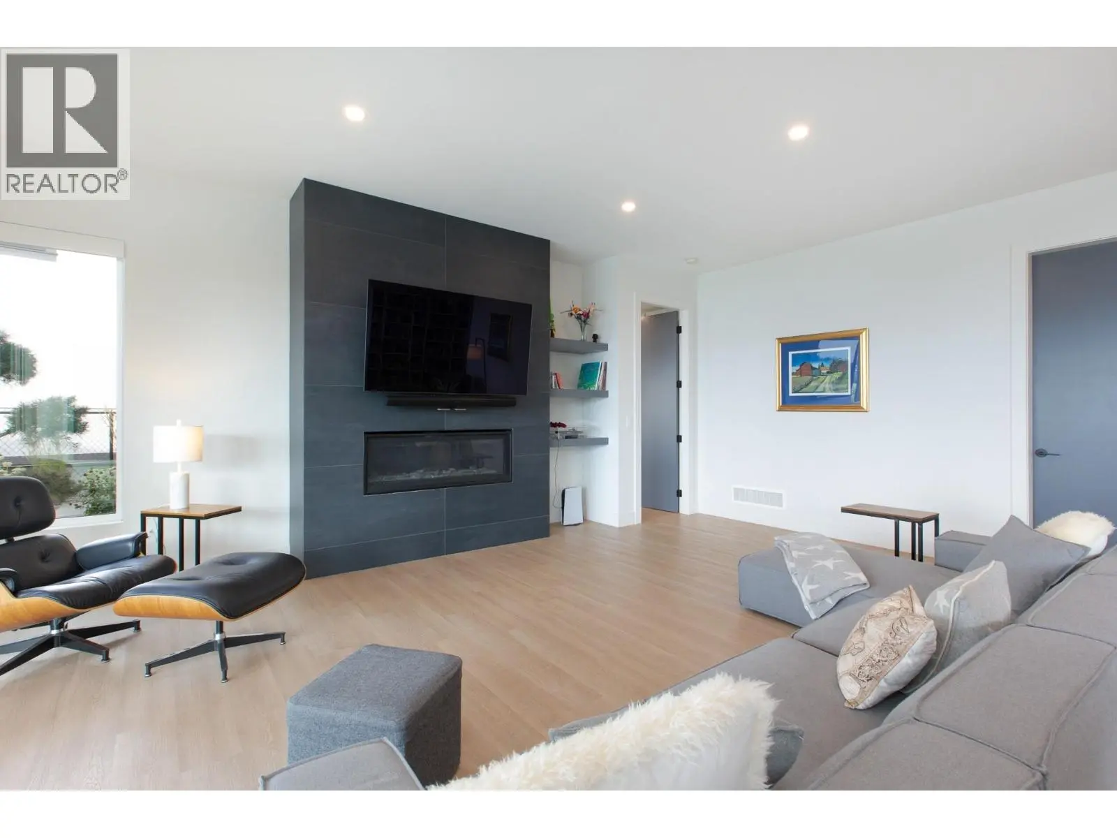 5650 The Edge Place Unit# 108. Kelowna, British Columbia