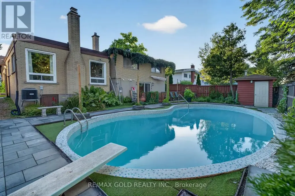 16 Monterey Road, Kitchener