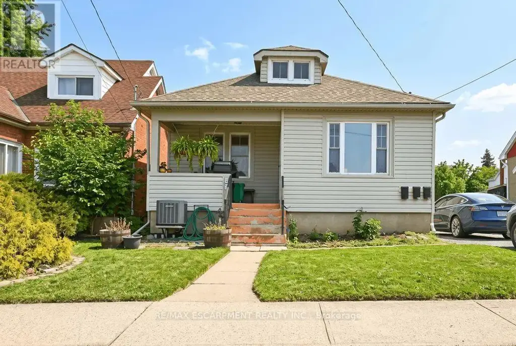 Front - 66 Queen Street S, Thorold (Thorold Downtown)