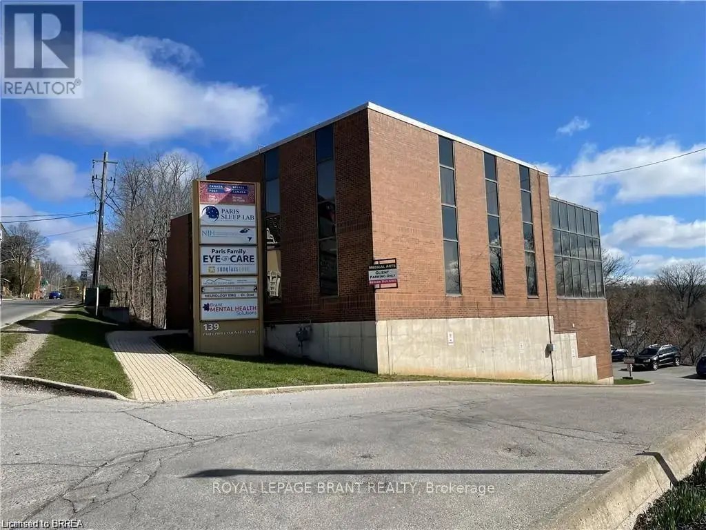 102 - 139 Grand River Street N, Brant (Paris)