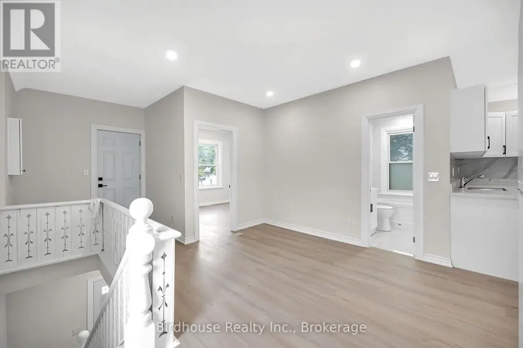 Unit#c - 108 Lindsay Street S, Kawartha Lakes (Lindsay)