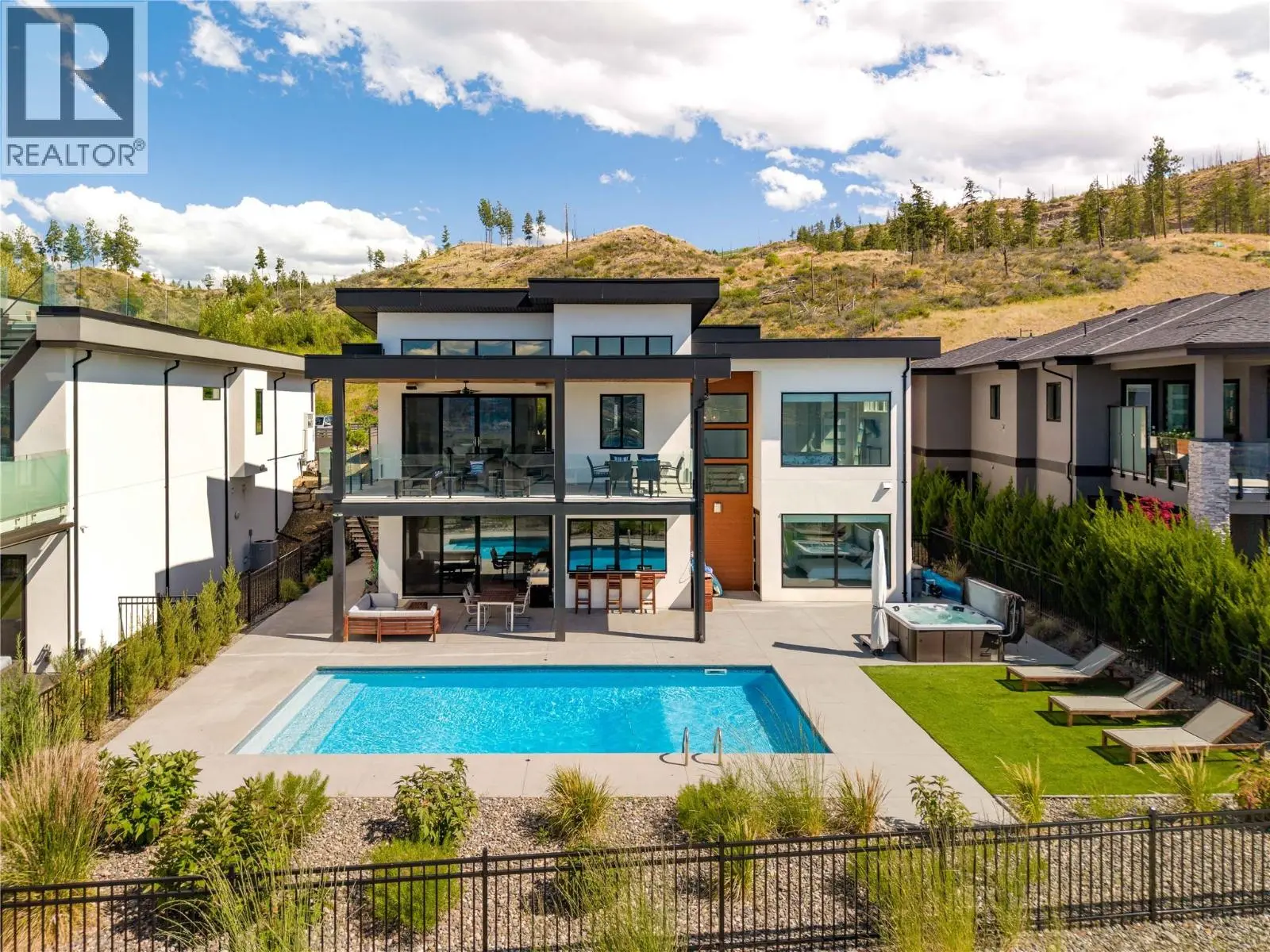 5552 Upper Mission Drive. Kelowna, British Columbia