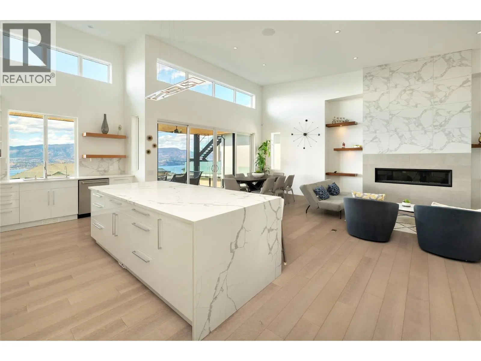 5552 Upper Mission Drive. Kelowna, British Columbia