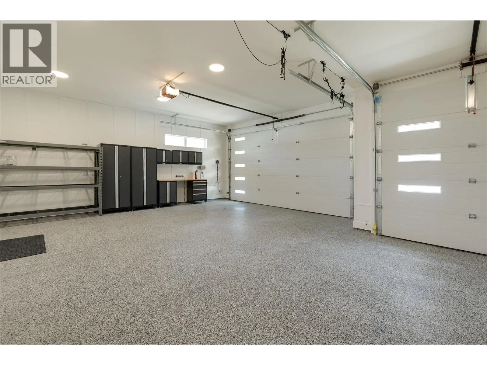 5552 Upper Mission Drive. Kelowna, British Columbia