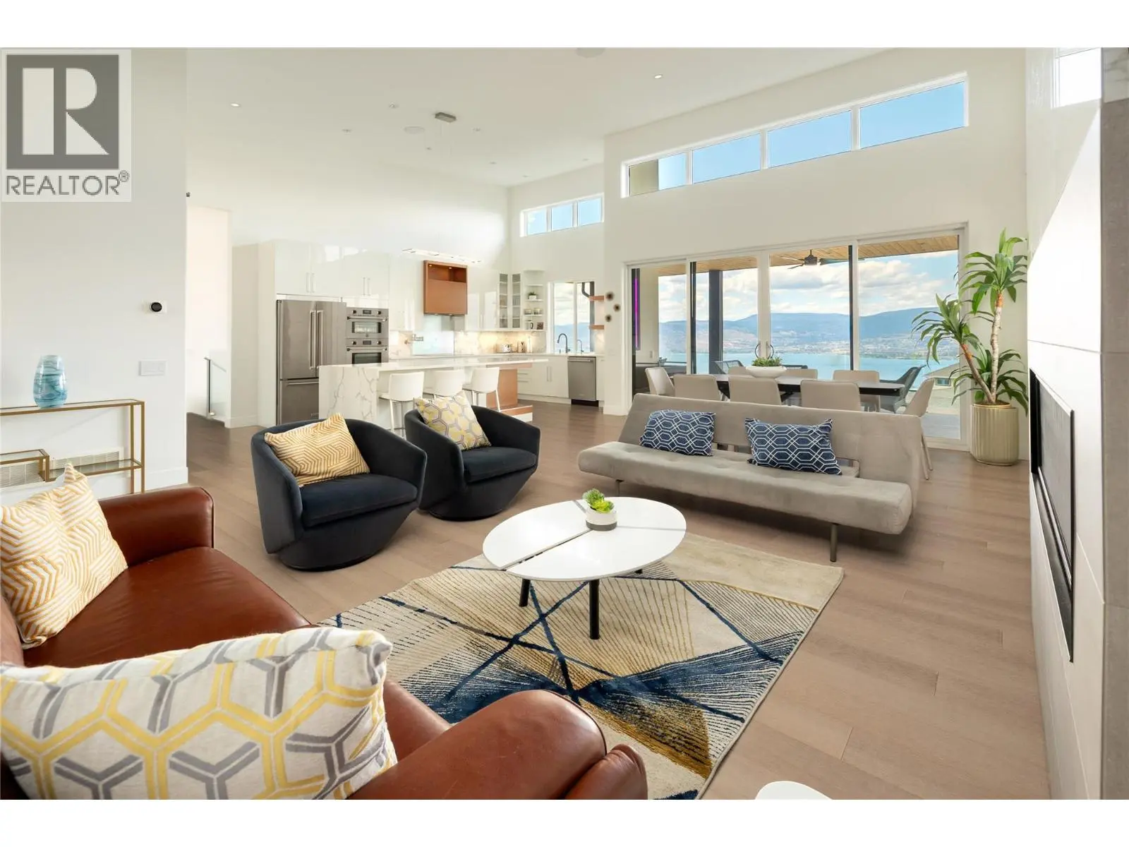 5552 Upper Mission Drive. Kelowna, British Columbia