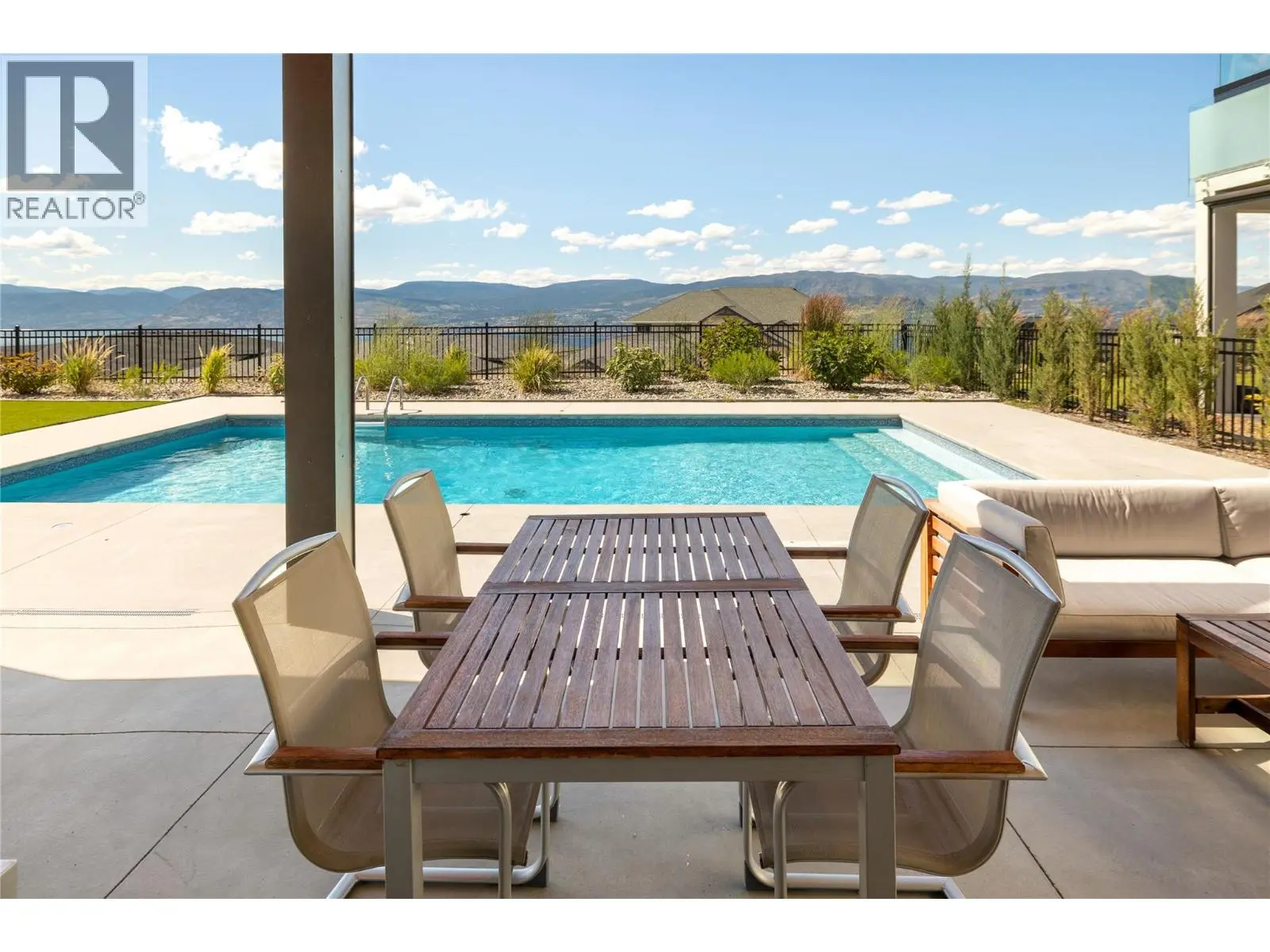 5552 Upper Mission Drive. Kelowna, British Columbia