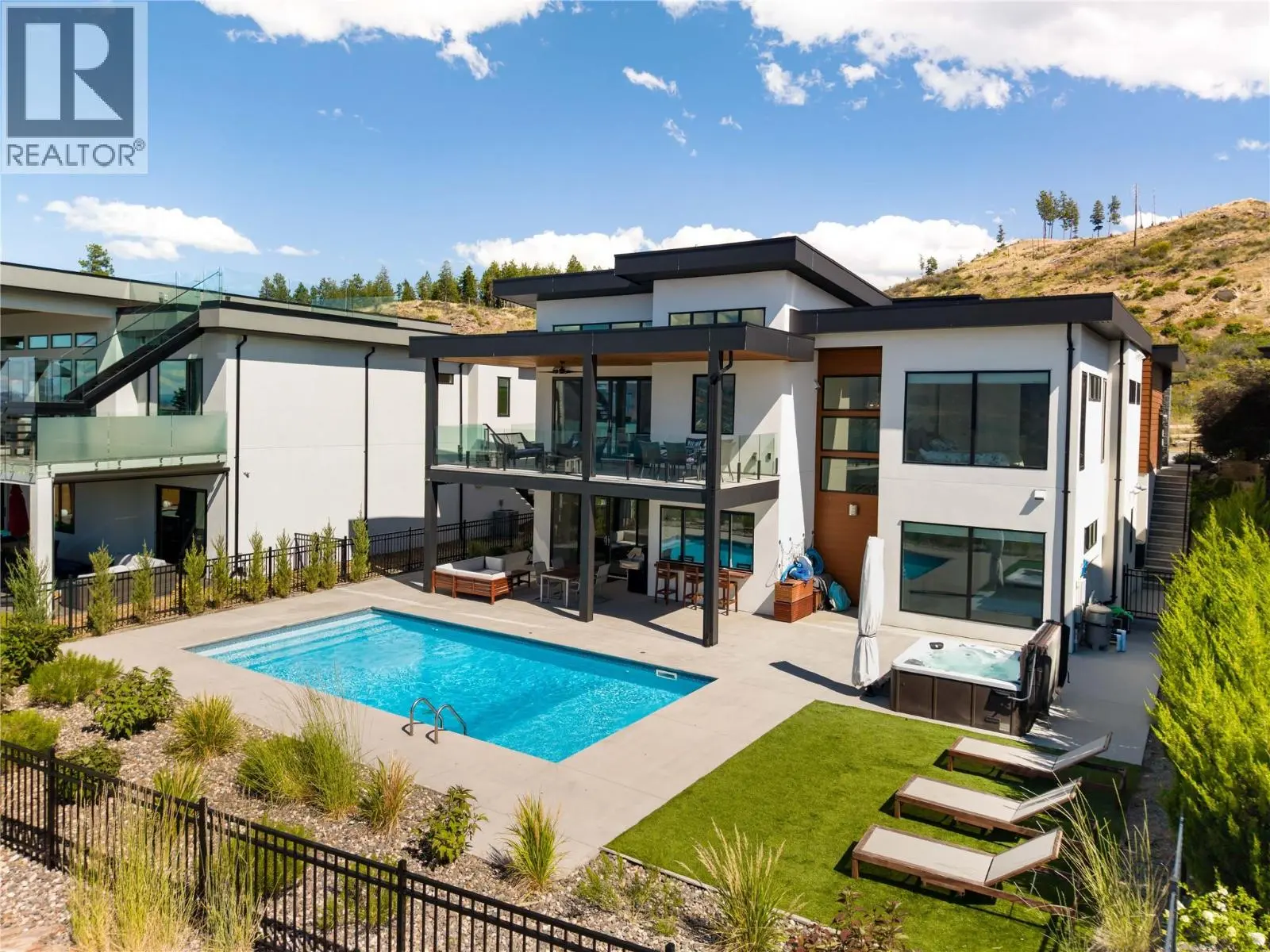 5552 Upper Mission Drive. Kelowna, British Columbia