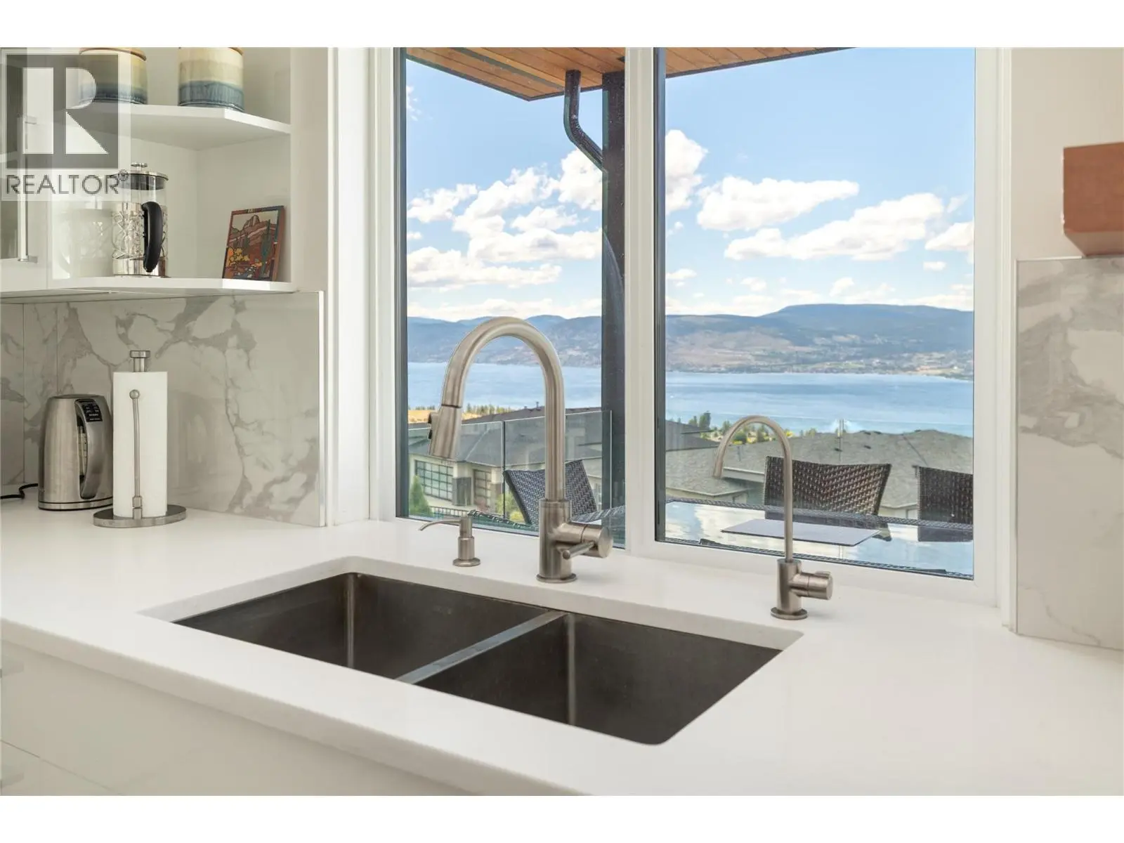 5552 Upper Mission Drive. Kelowna, British Columbia