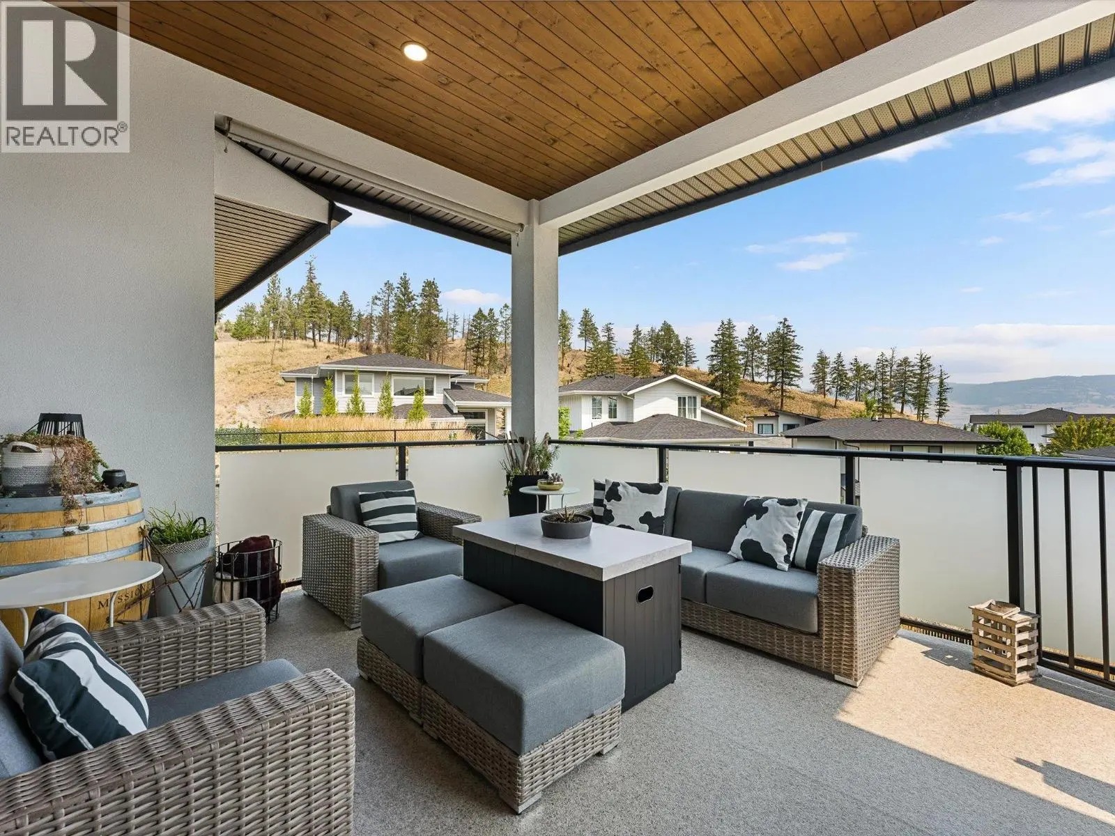 208 Skyland Drive. Kelowna, British Columbia