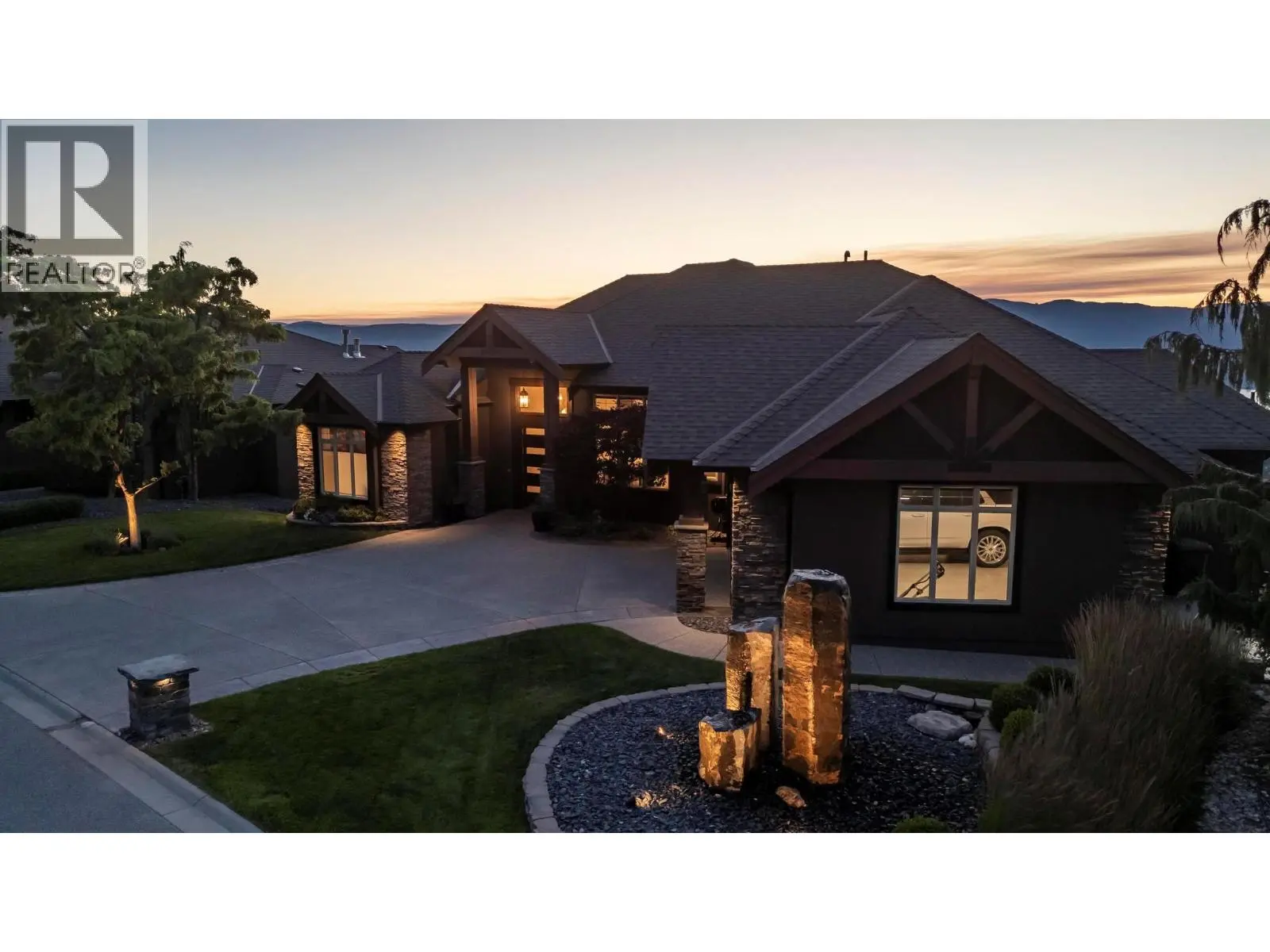 722 Kuipers Crescent. Kelowna, British Columbia