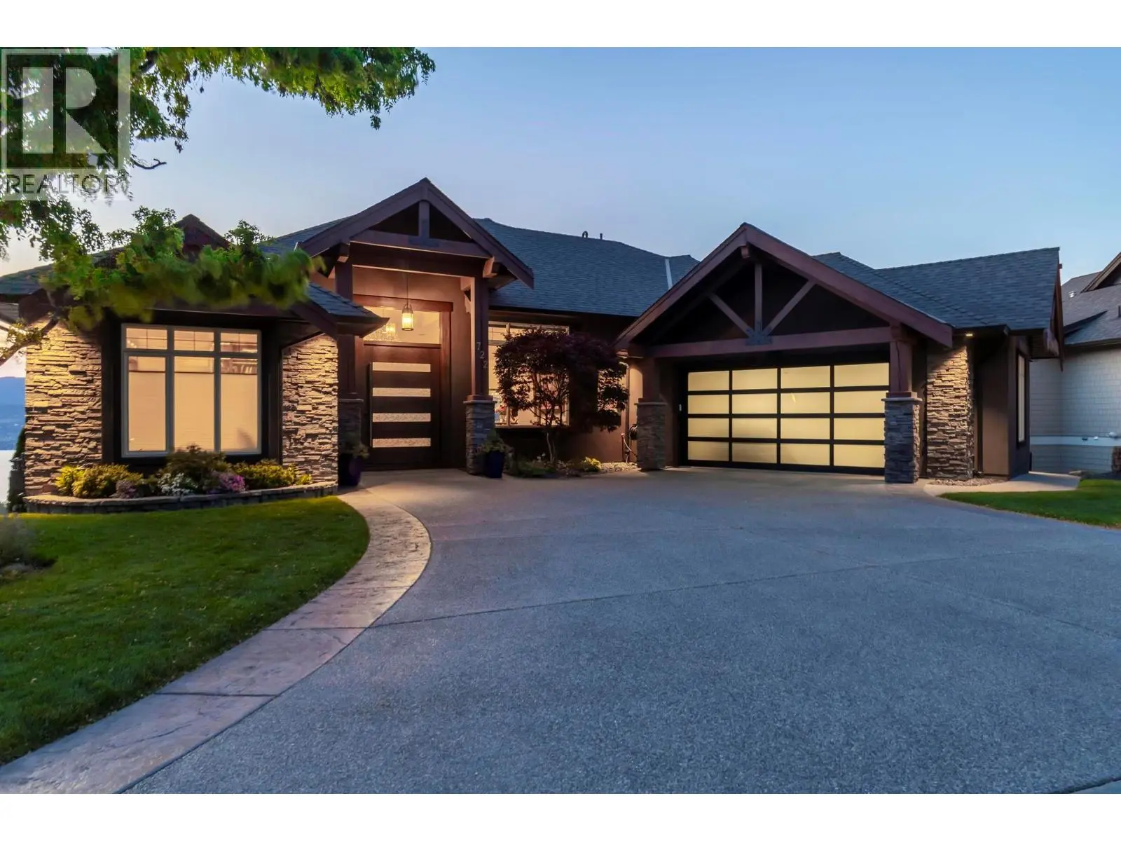 722 Kuipers Crescent. Kelowna, British Columbia