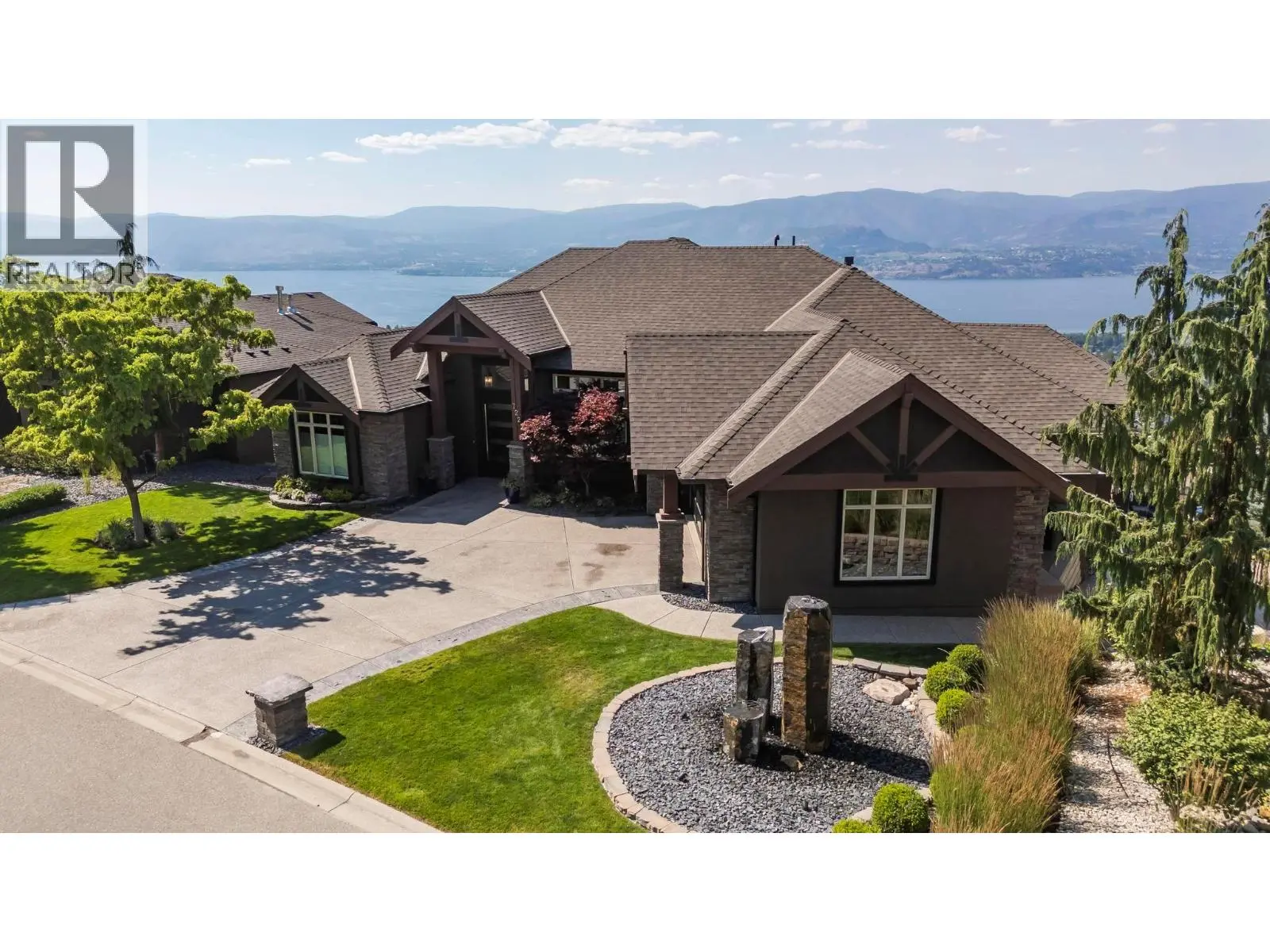 722 Kuipers Crescent. Kelowna, British Columbia