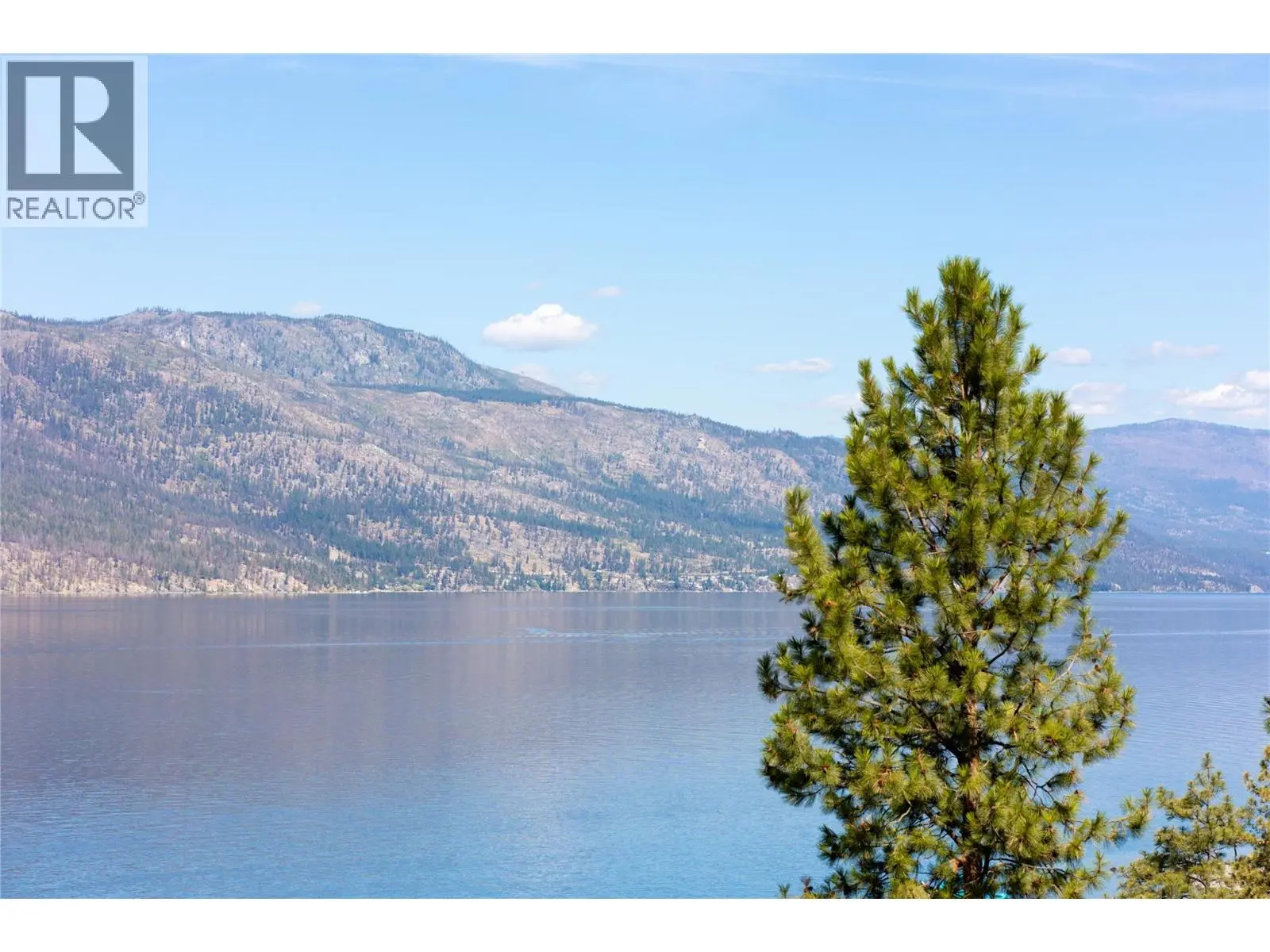 3548 Arrowroot Drive. Kelowna, British Columbia