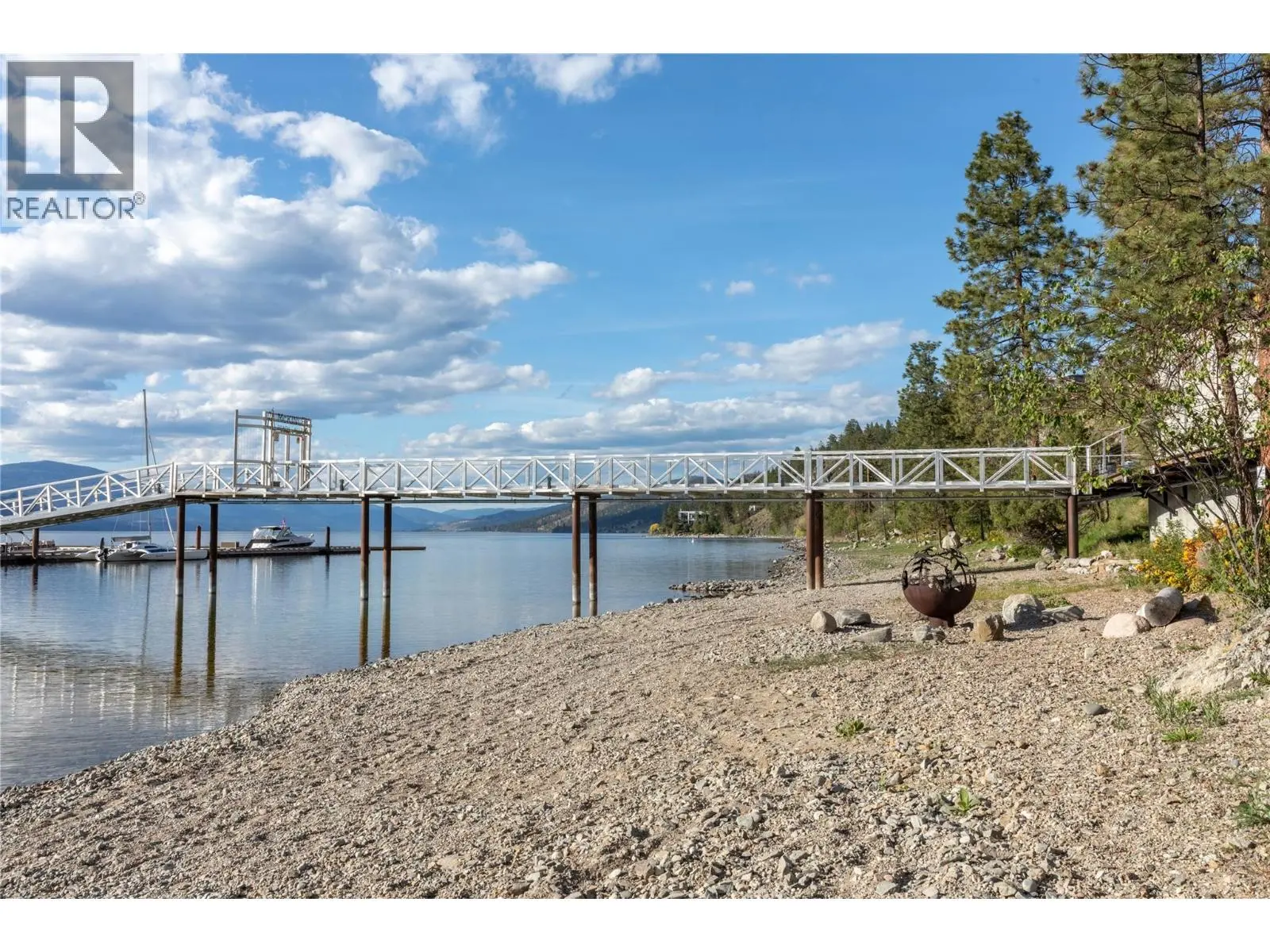 3548 Arrowroot Drive. Kelowna, British Columbia