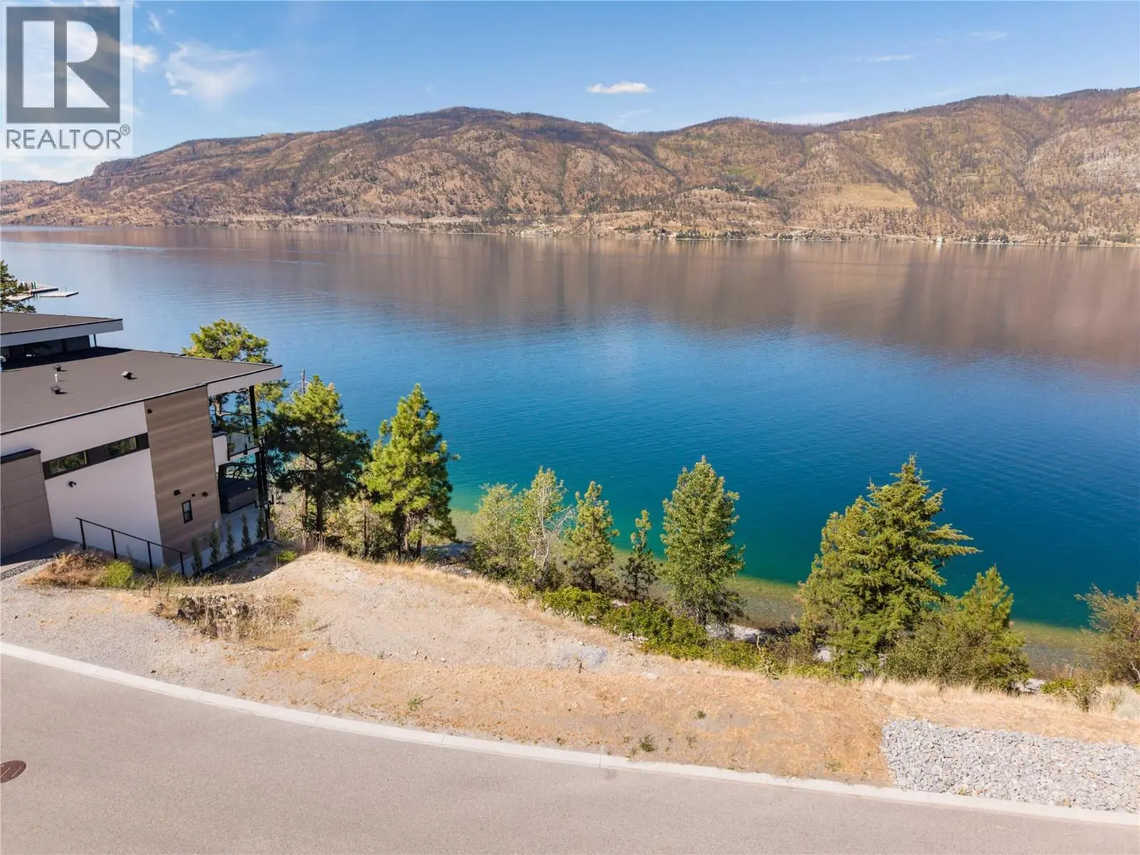 3548 Arrowroot Drive. Kelowna, British Columbia