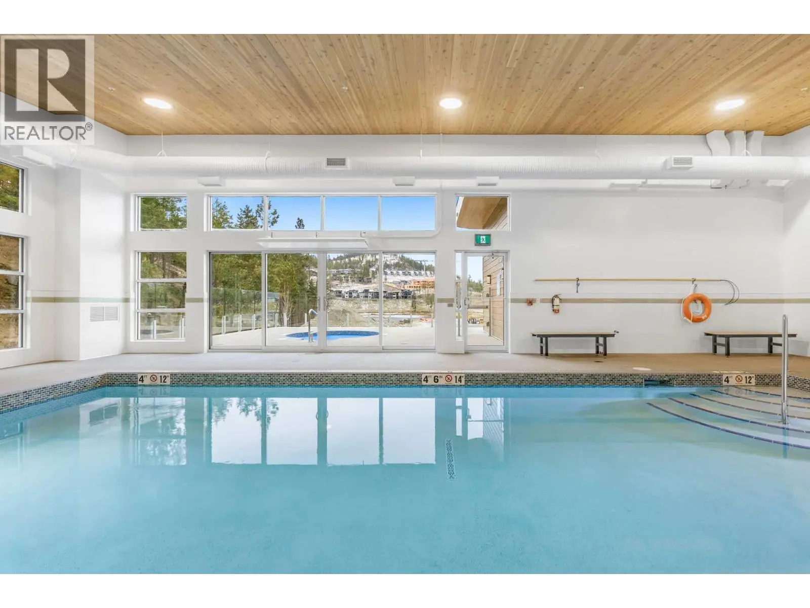 3548 Arrowroot Drive. Kelowna, British Columbia